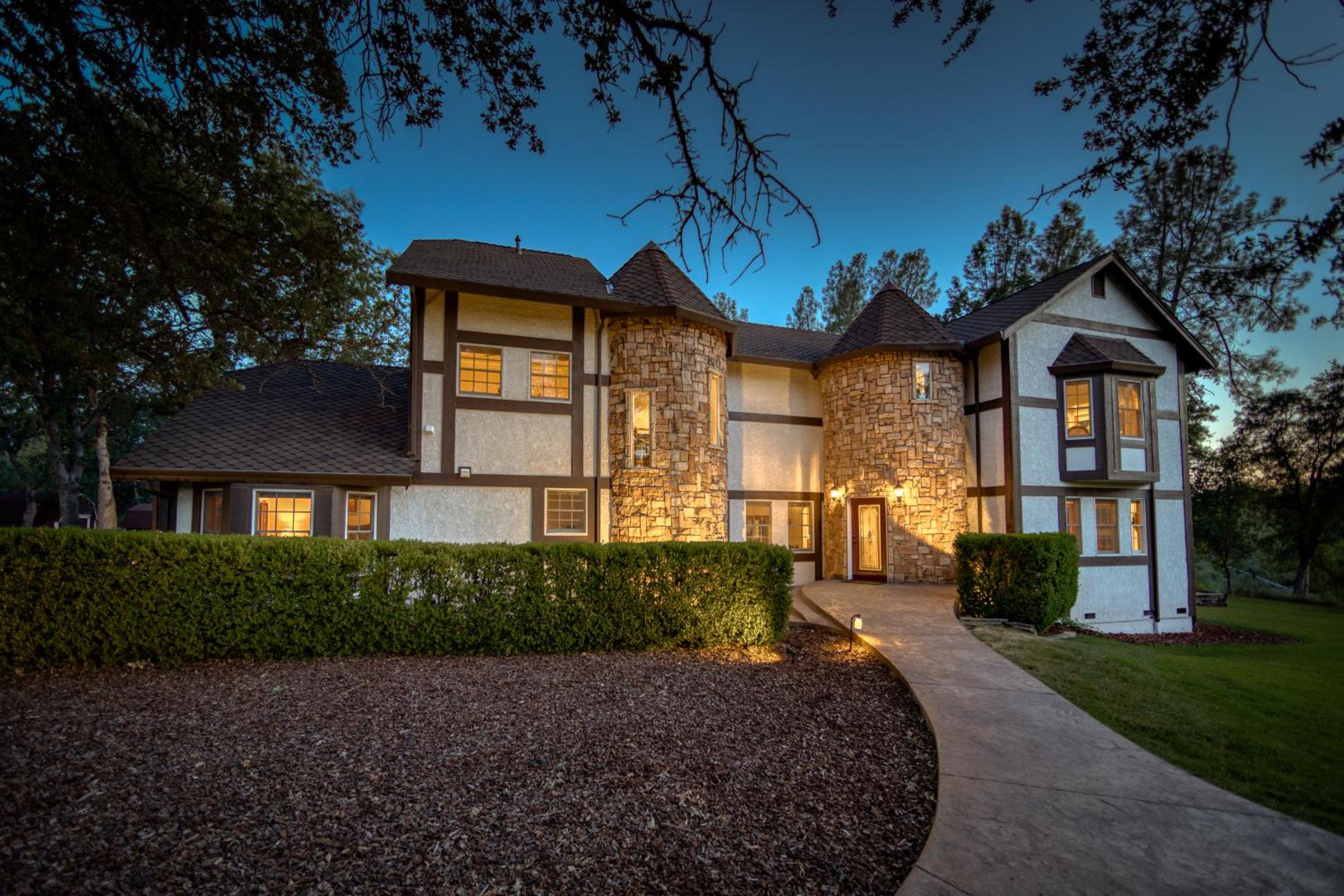 Redding Vacations - Hope Inn Redding - Property Image 27