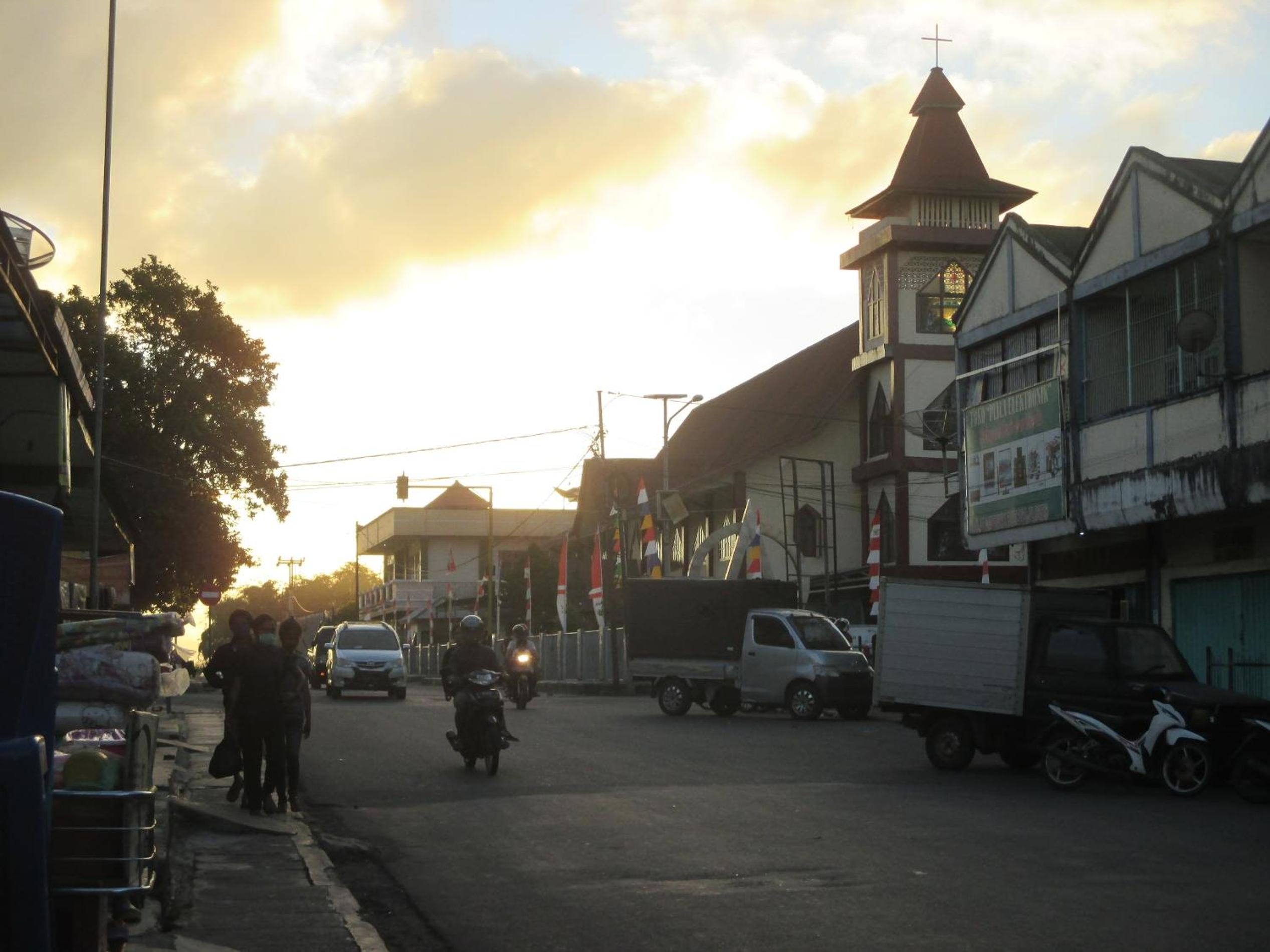 Photo 18
