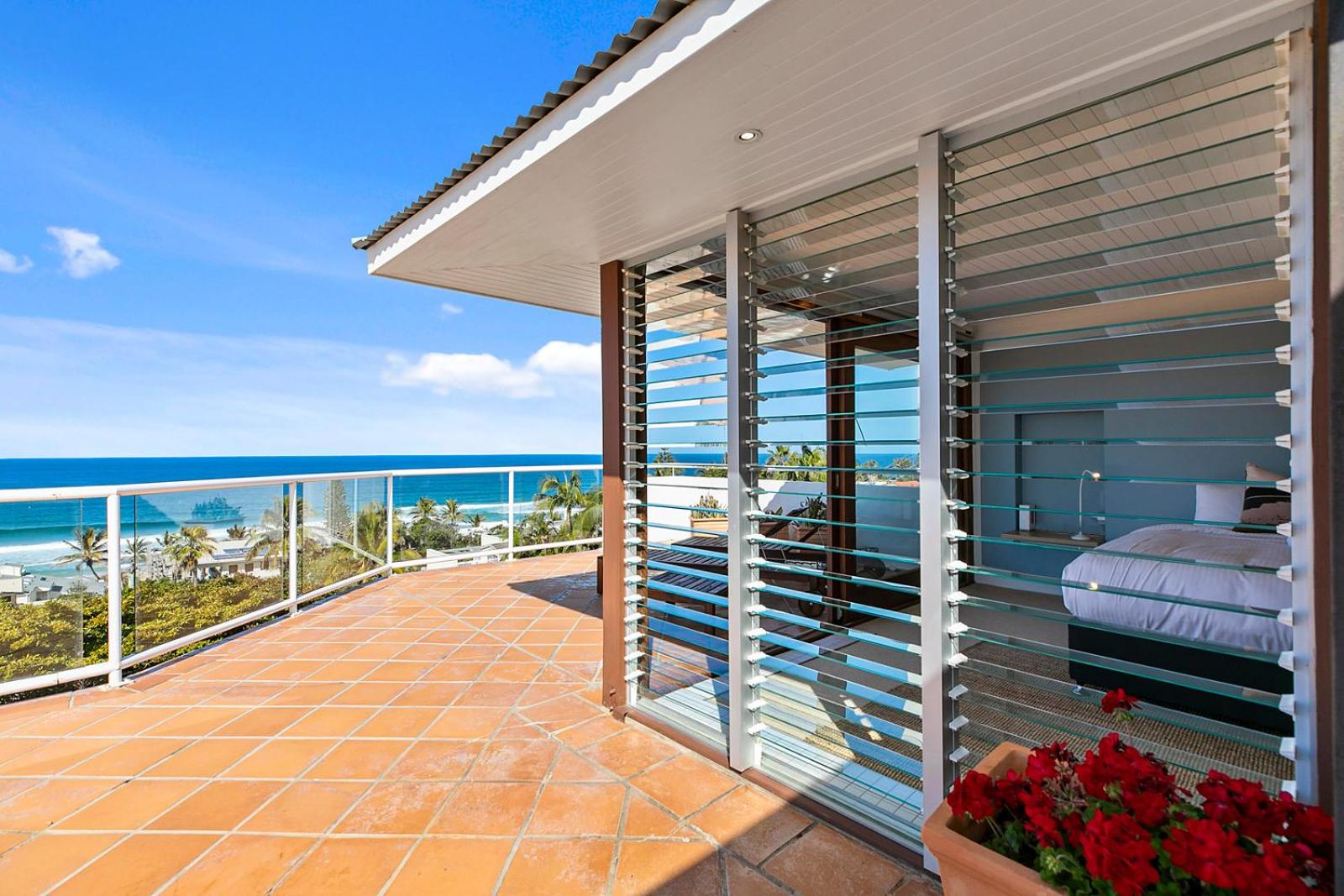 Seascape Pet Friendly Ocean Views Sunshine Beach