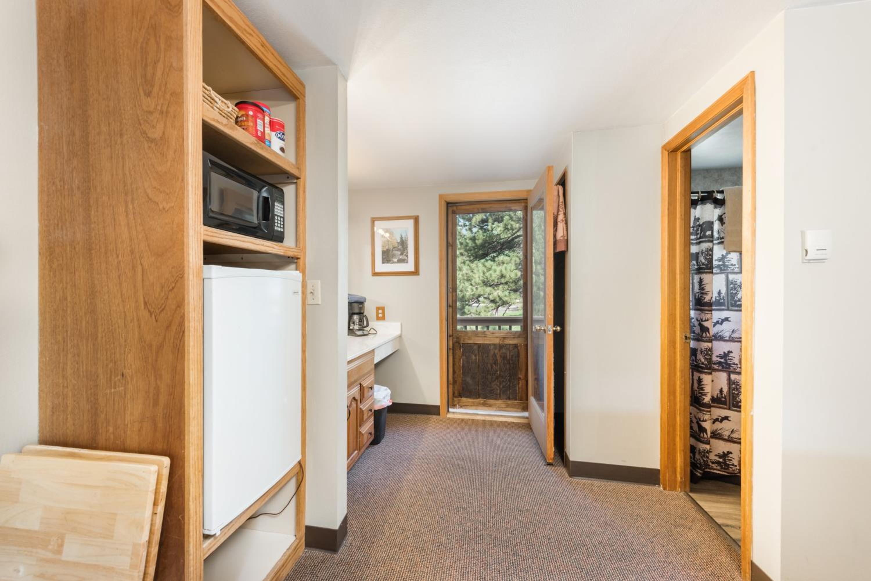 4 Seasons Inn on Fall River - Property Image 37
