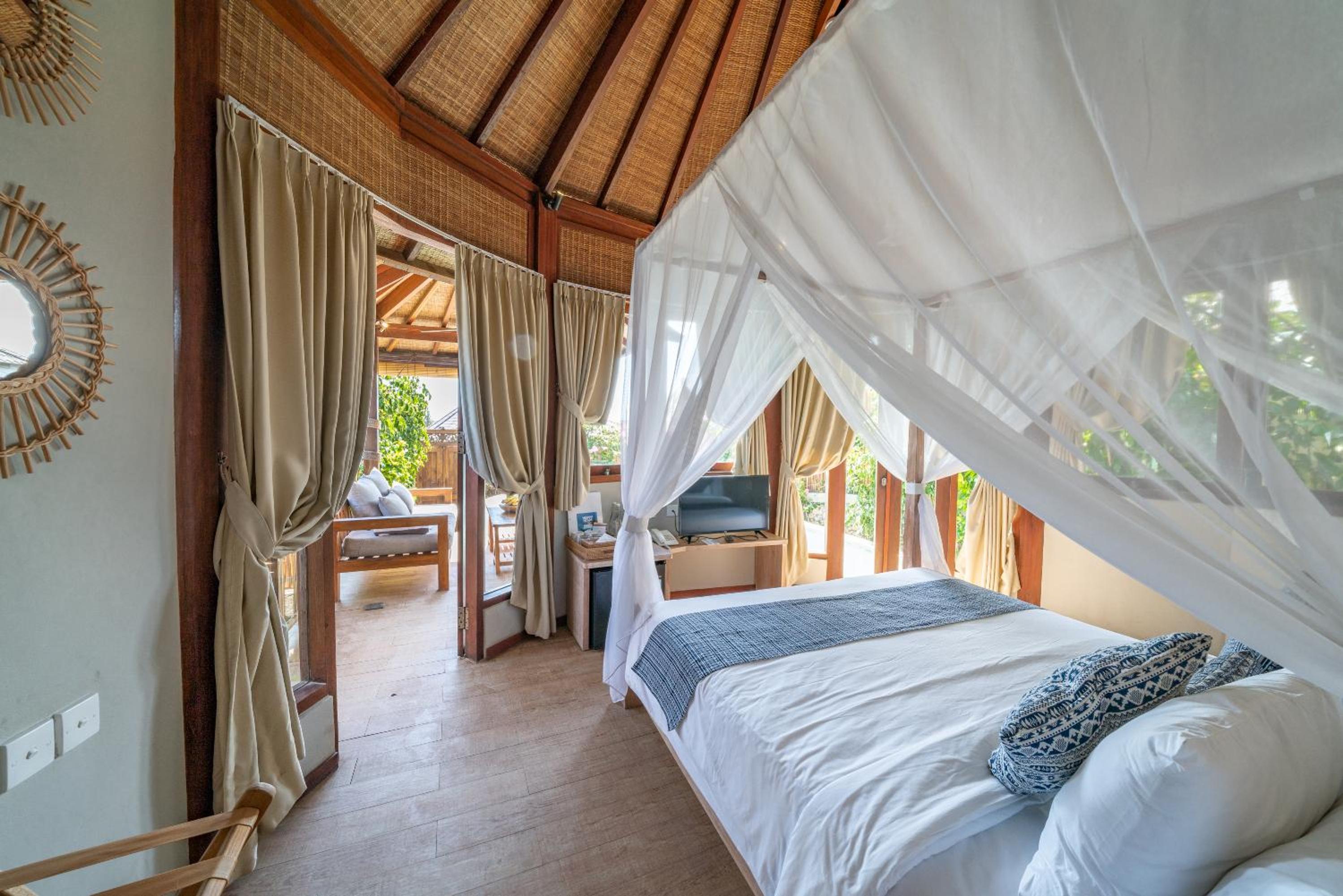 Ora Resort Avia Blue Lagoon