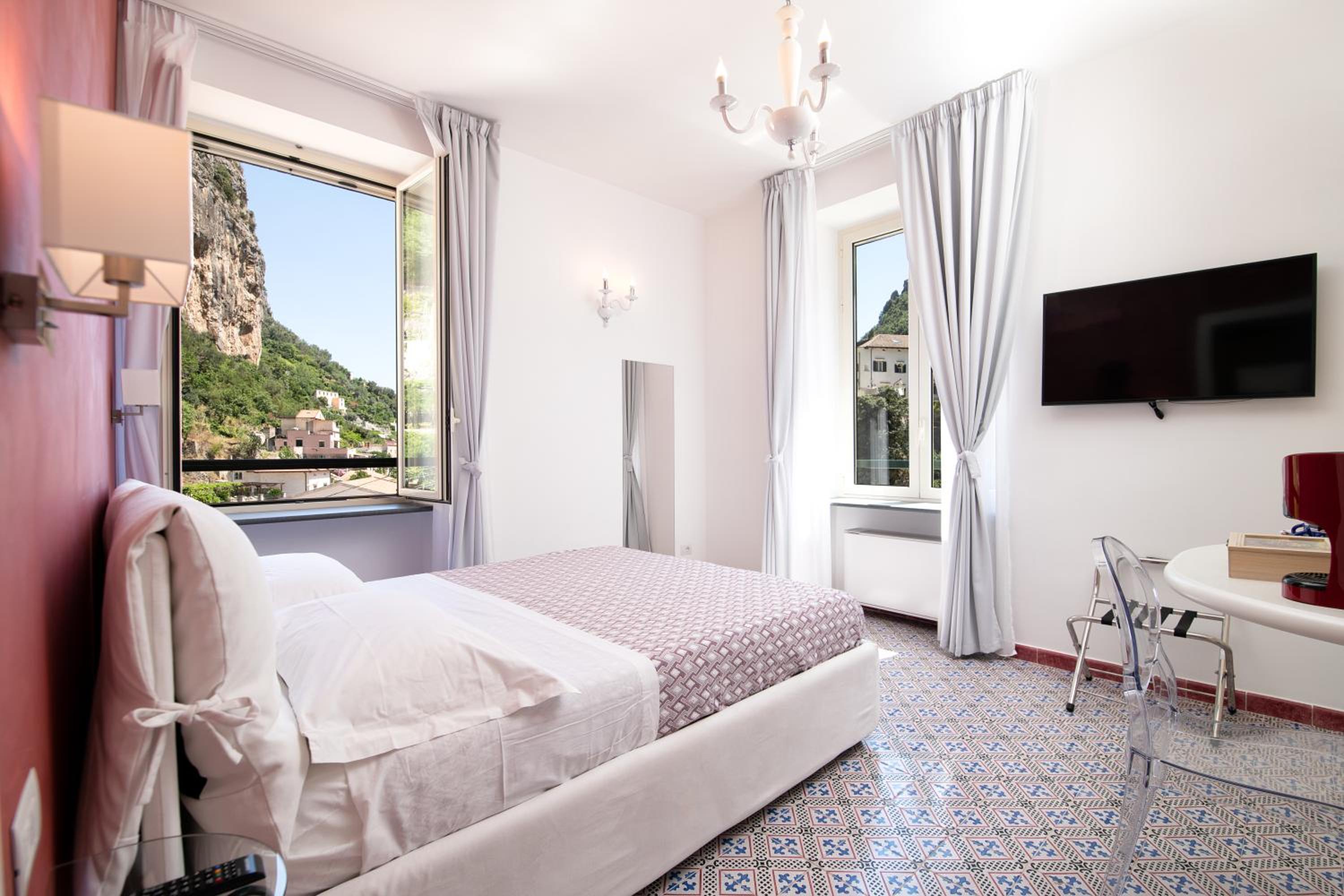 Valle d'Amalfi Suites view 3