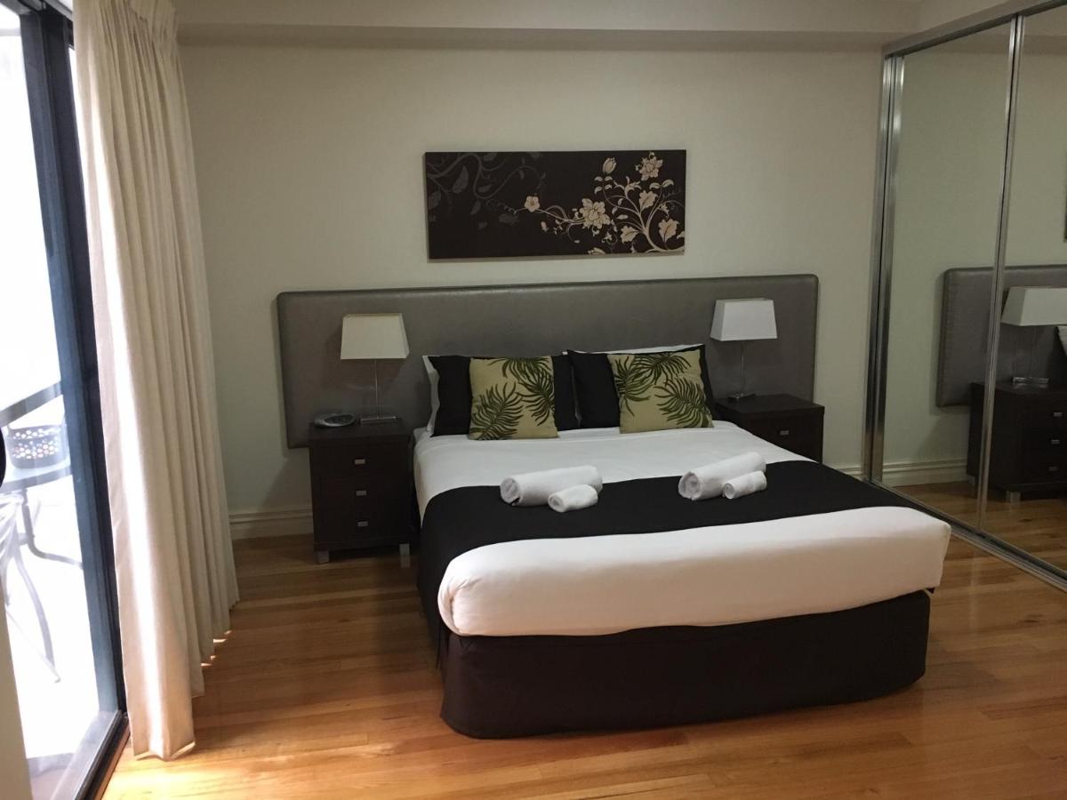 Fremantle Harbourside Apartments