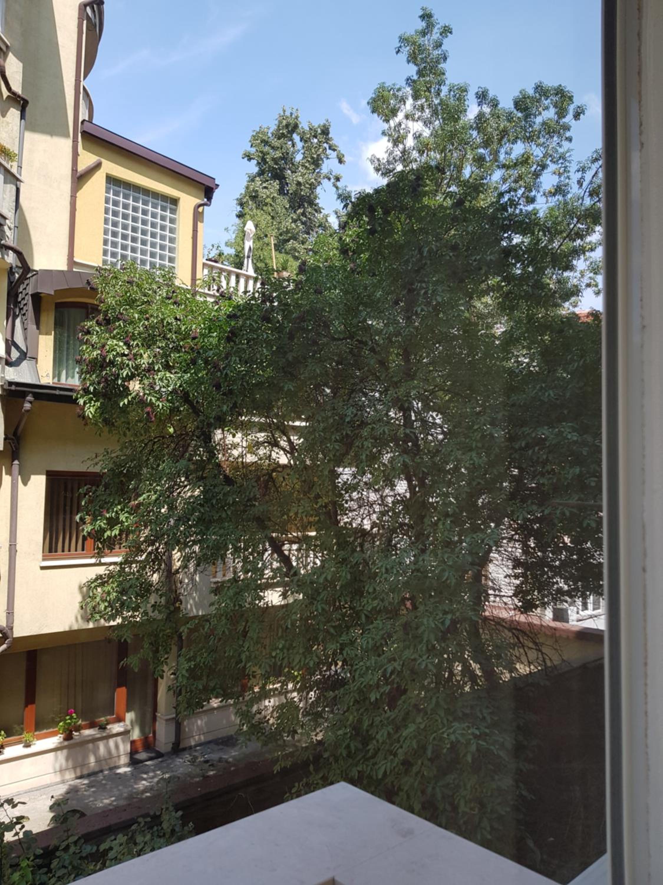 Happy Nest Downtown Sofia