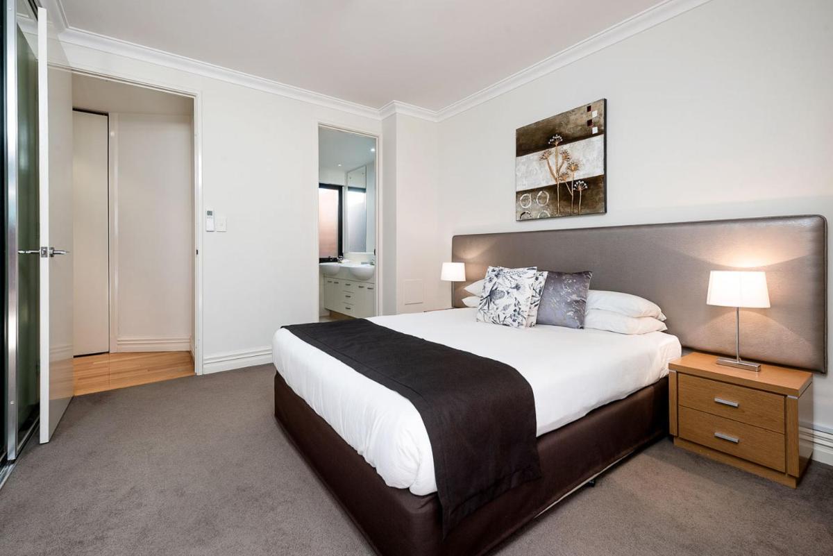 Fremantle Harbourside Apartments