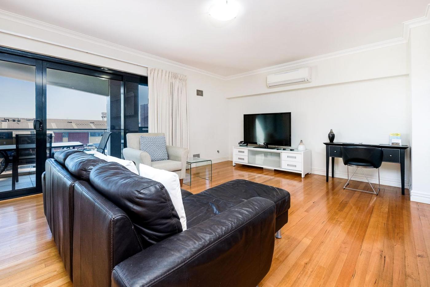 Fremantle Harbourside Apartments