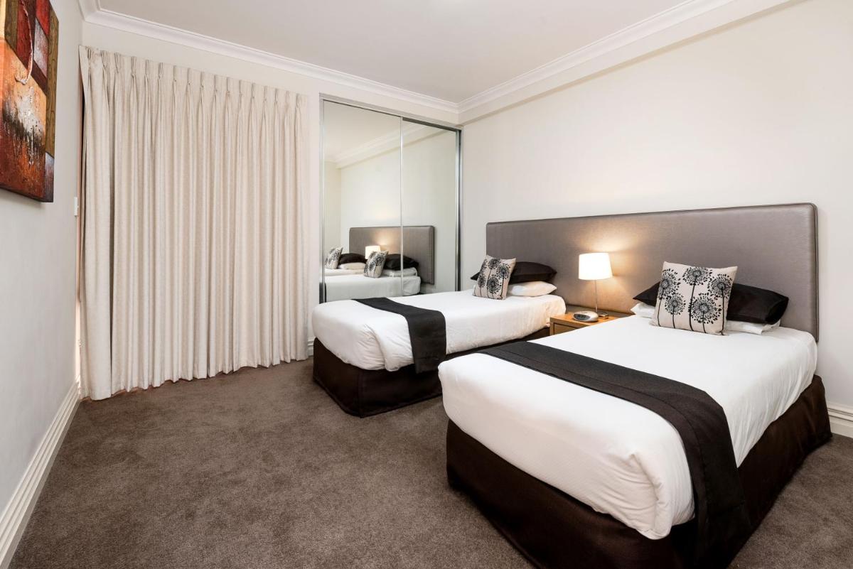 Fremantle Harbourside Apartments