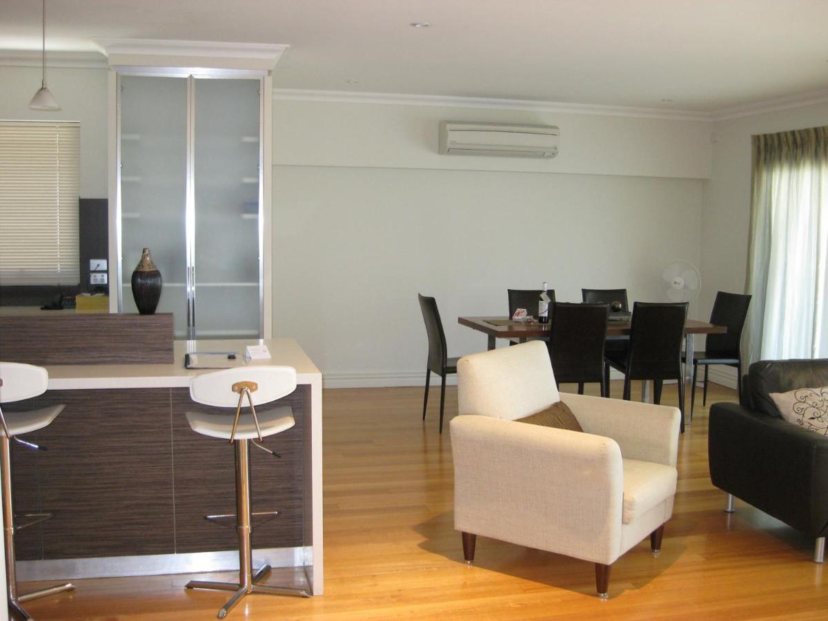 Fremantle Harbourside Apartments