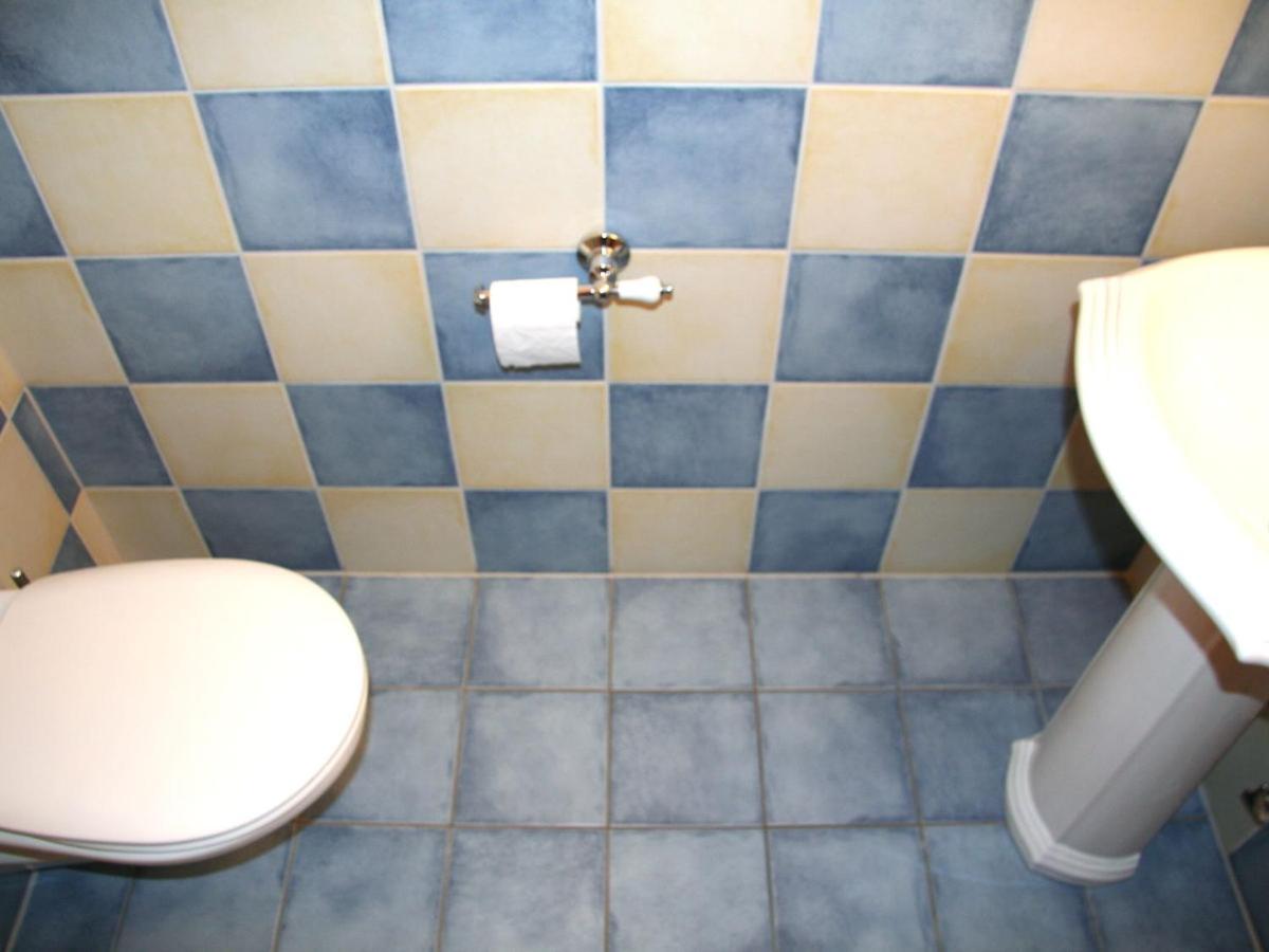 Photo 50