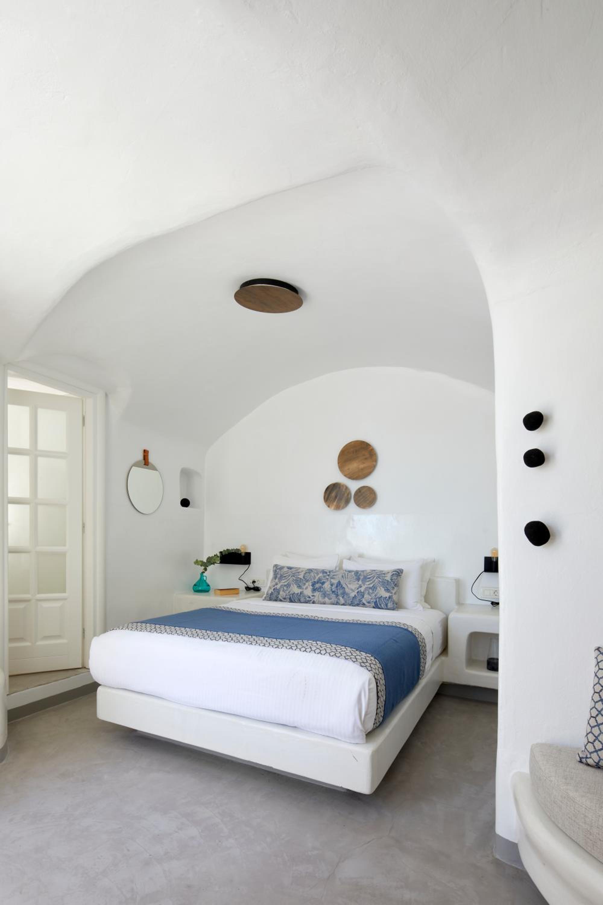 Oia Vacations - Filotera Suites - Property Image 36