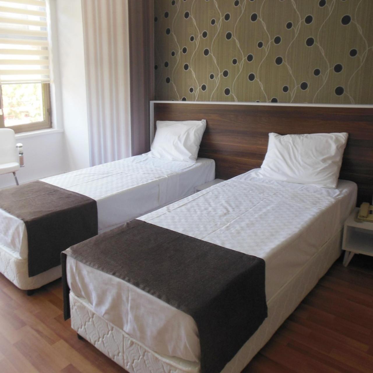 Grand Antalya Hotel - Image 17