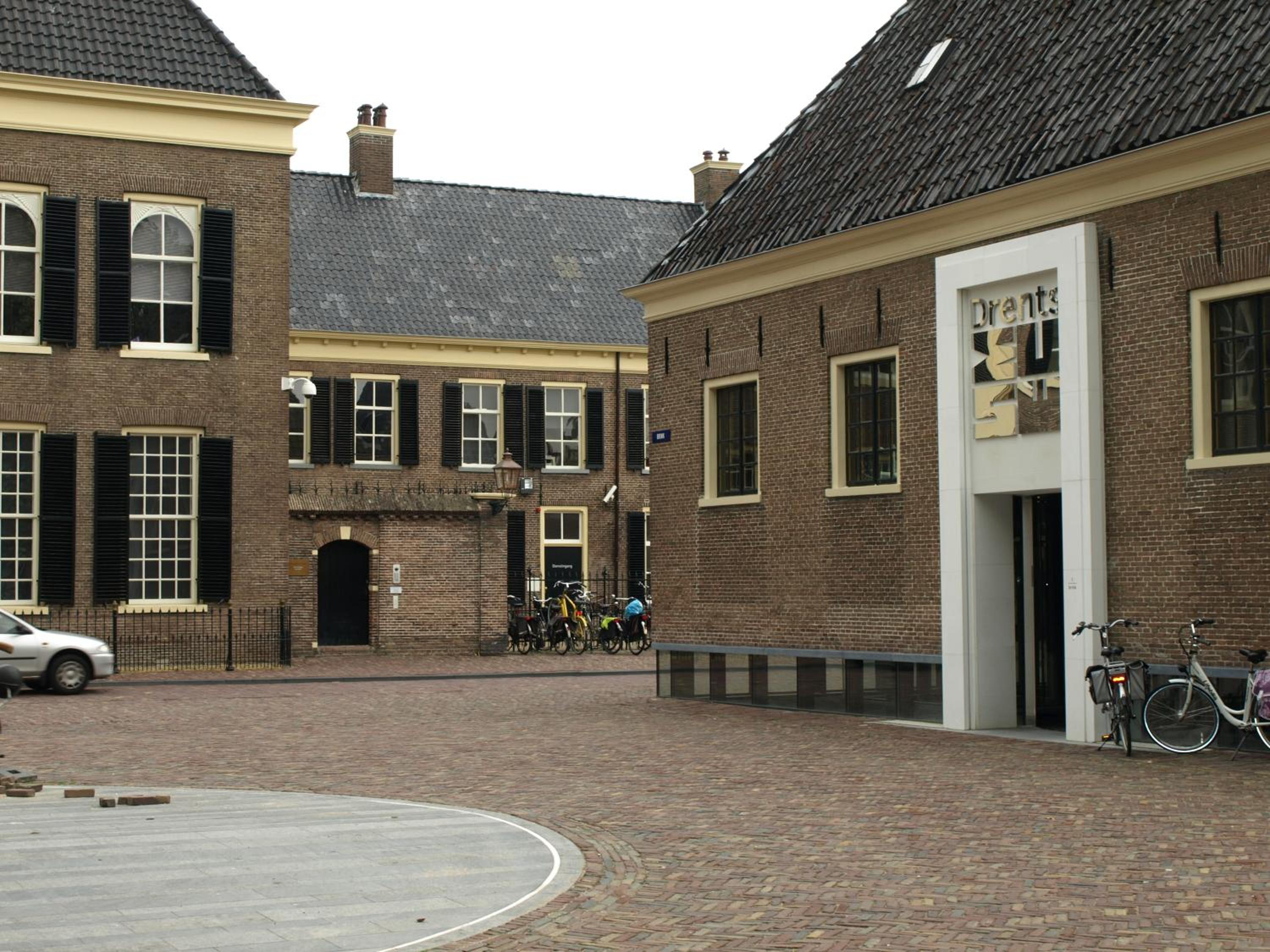 Photo 43