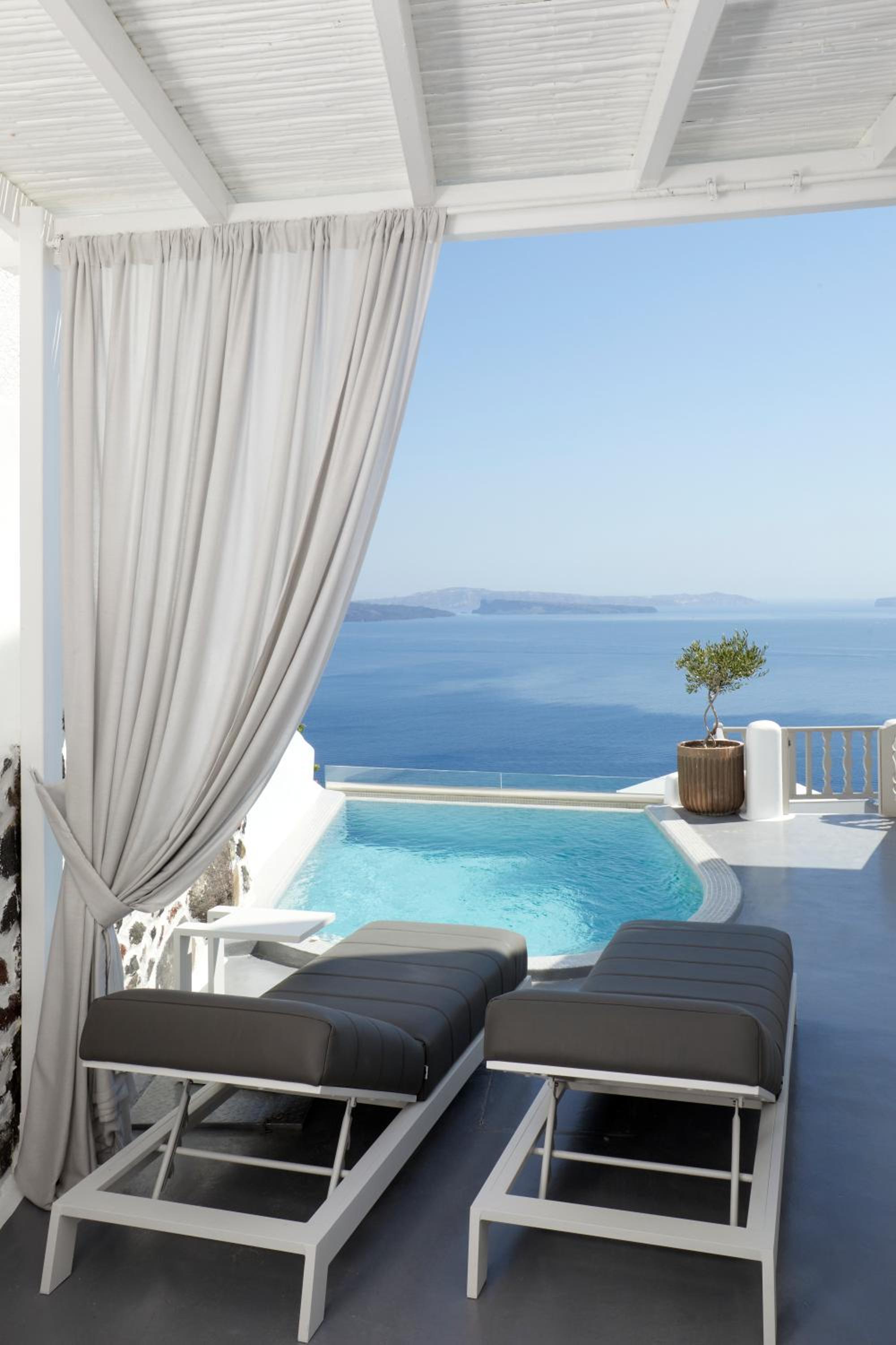 Oia Vacations - Filotera Suites - Property Image 16