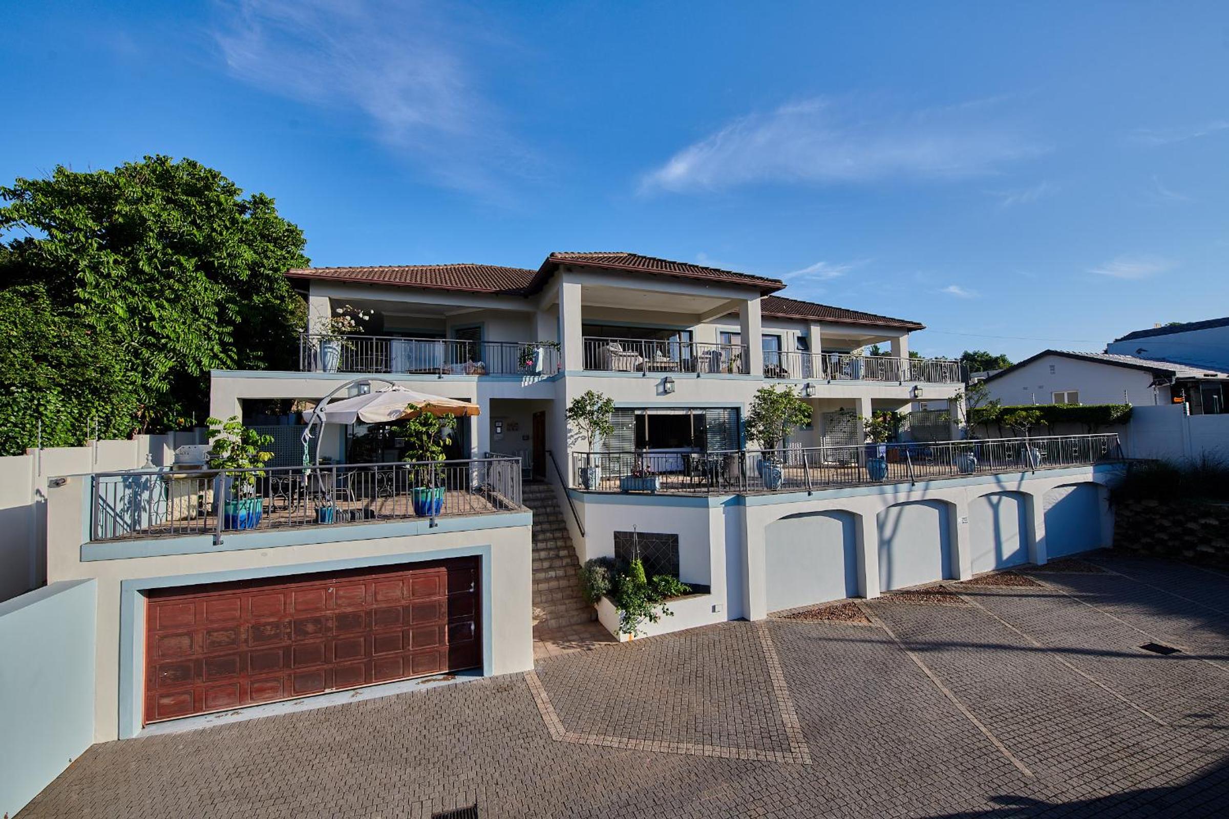 The Hamptons Guest House