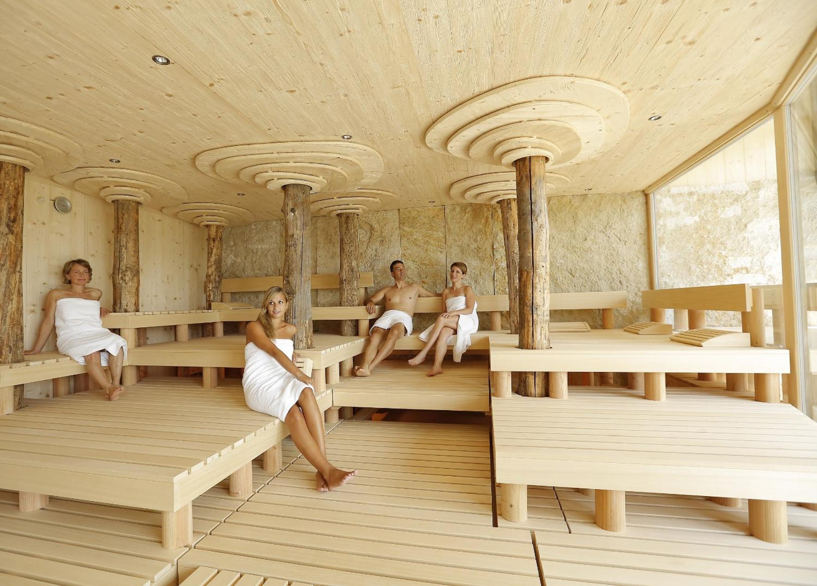 Mawell Resort