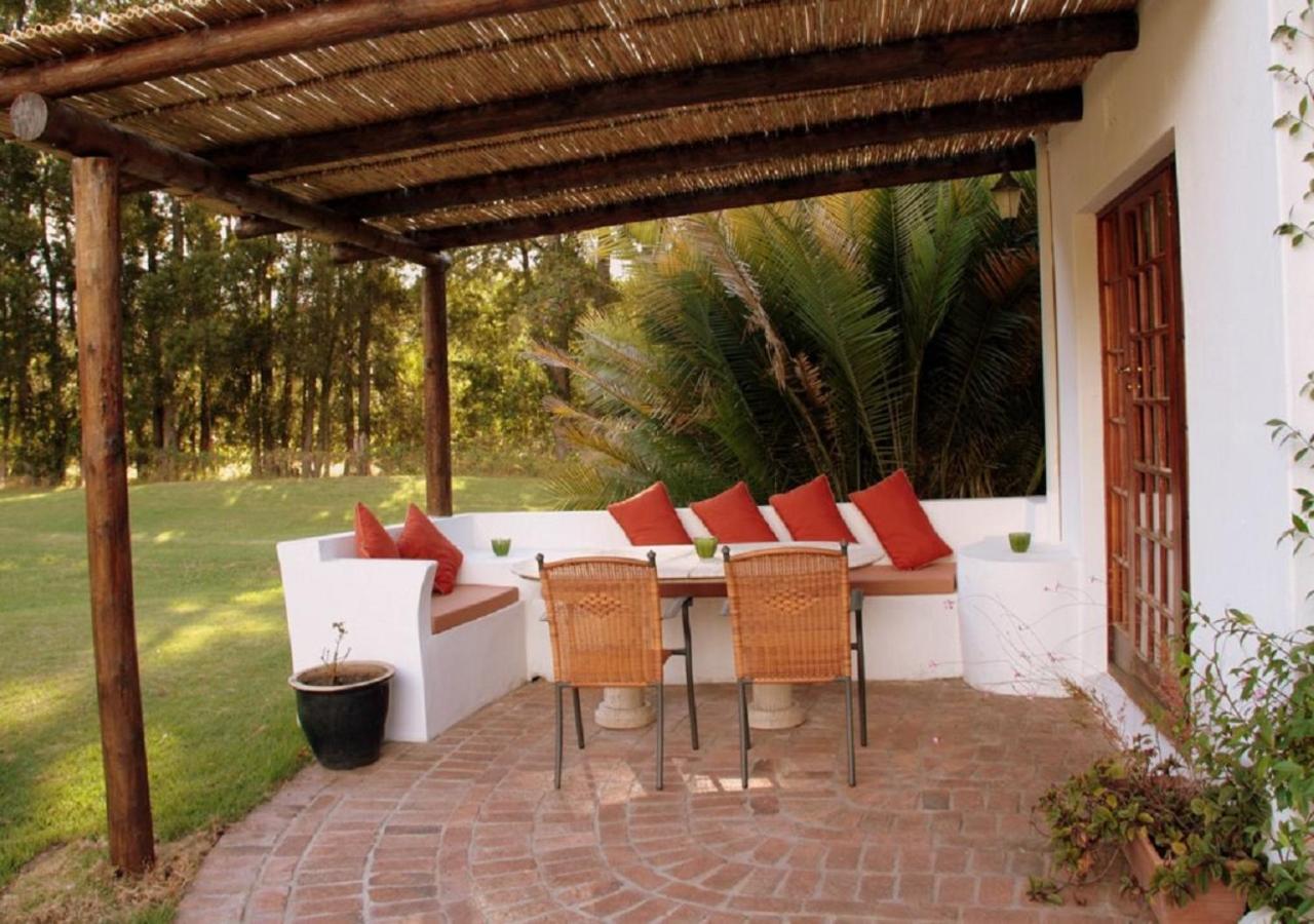 Orange-Ville Lodge & Guesthouse view 5