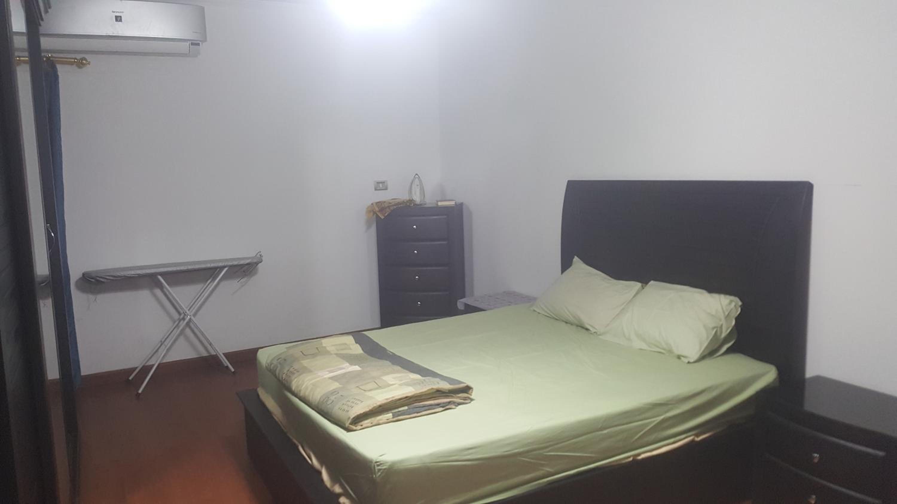 HOLIDAY VILLA 1