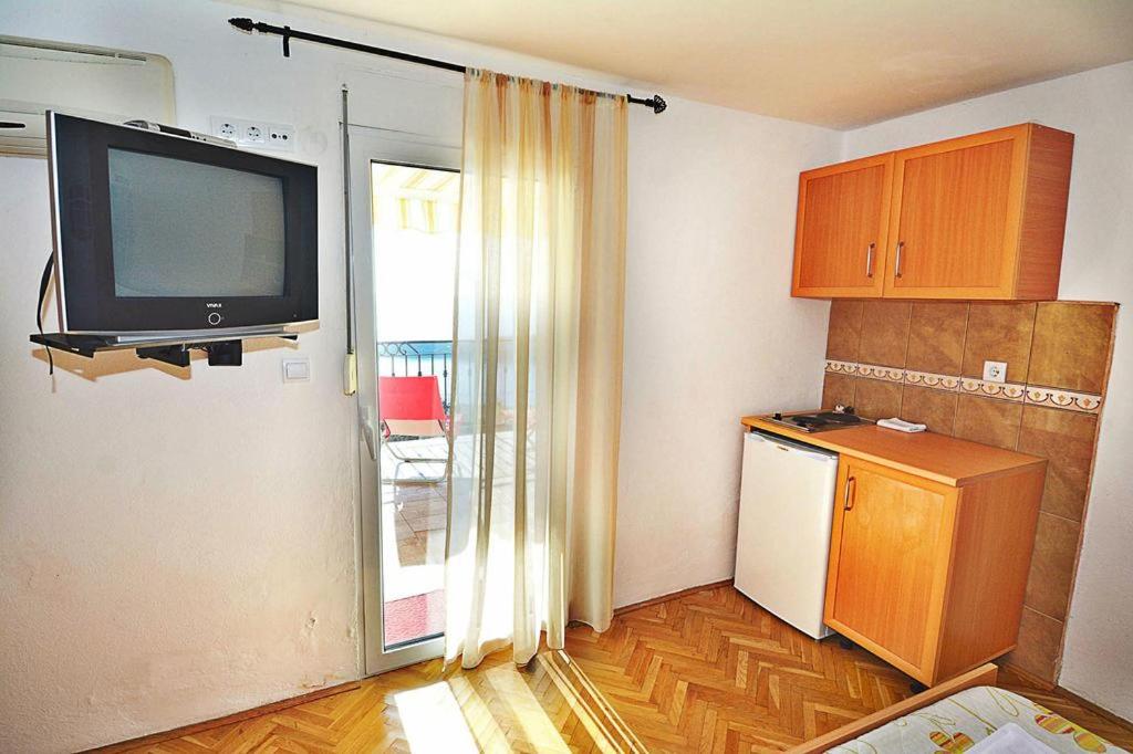 MARINOVIC APARTMENTS
