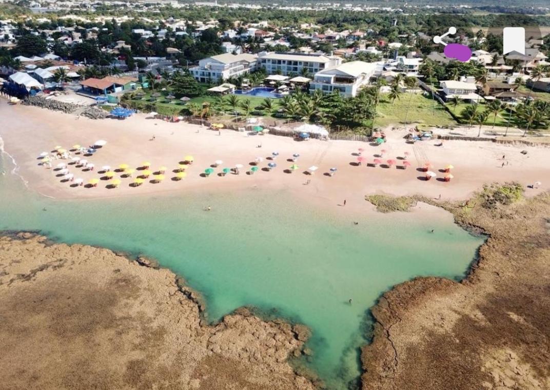Guarajuba - casa em condomínio corais a 200 metros da praia