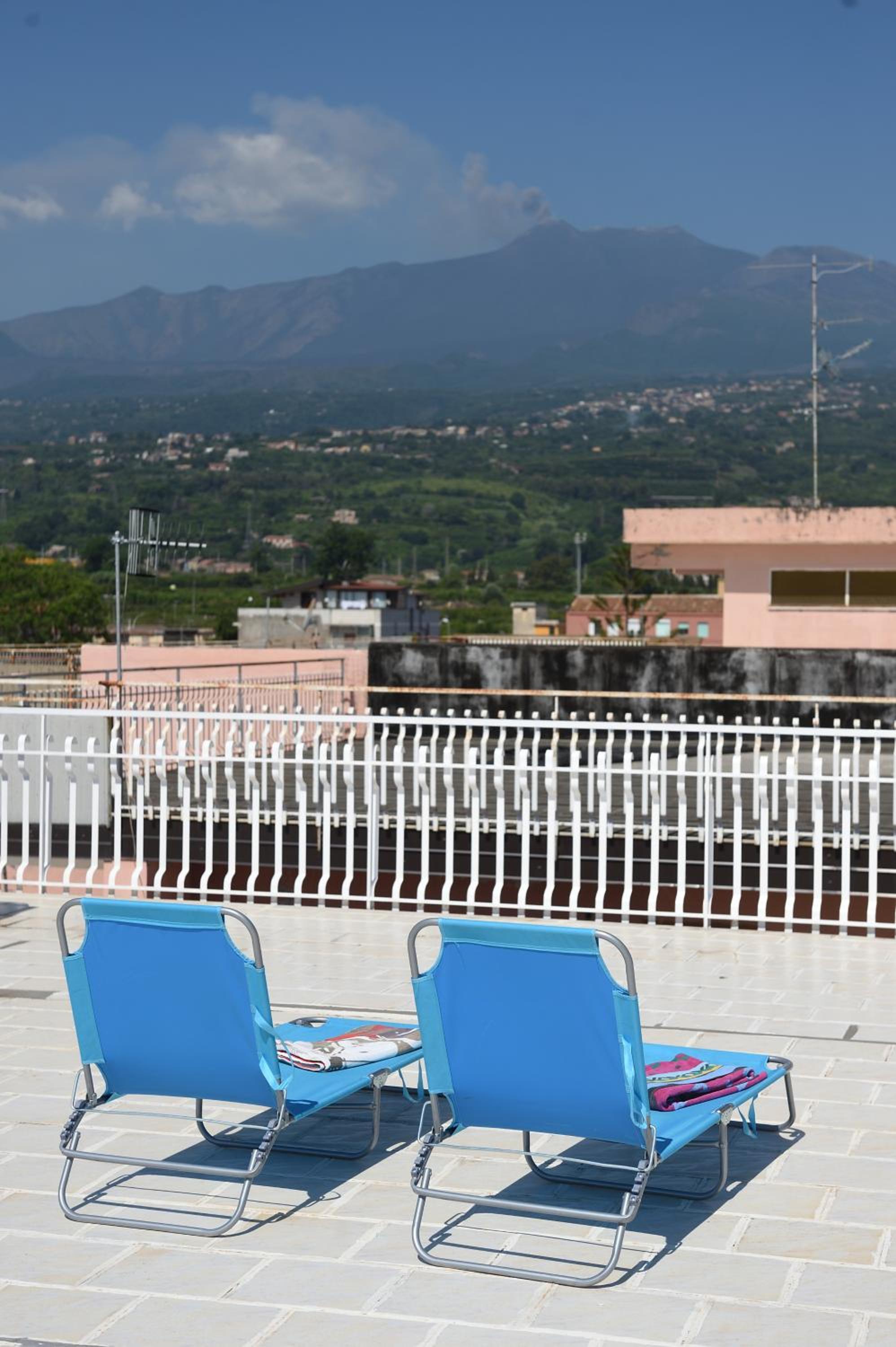 SiciliaEtnaMinio view 4