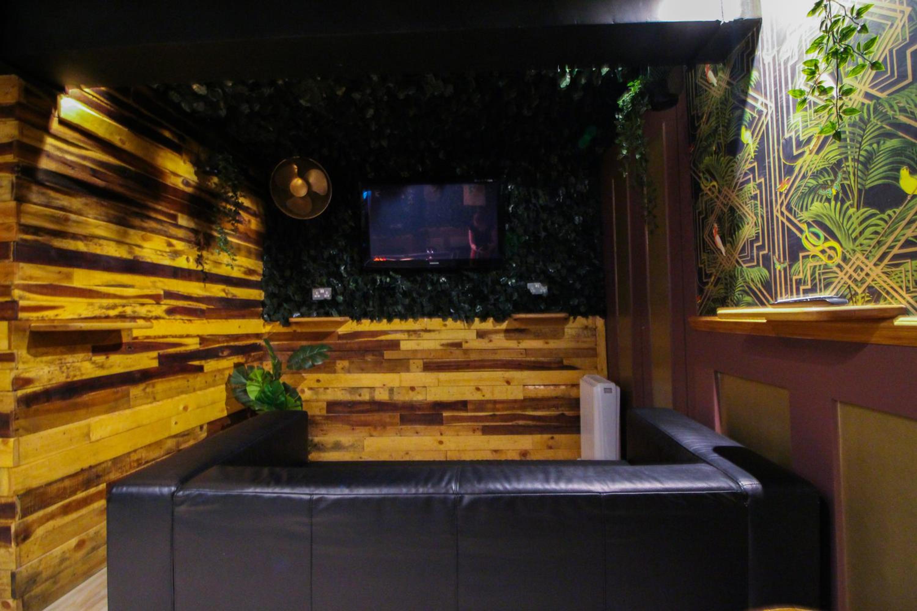 London Backpackers Youth Hostel 18 - 35 Years Old Only