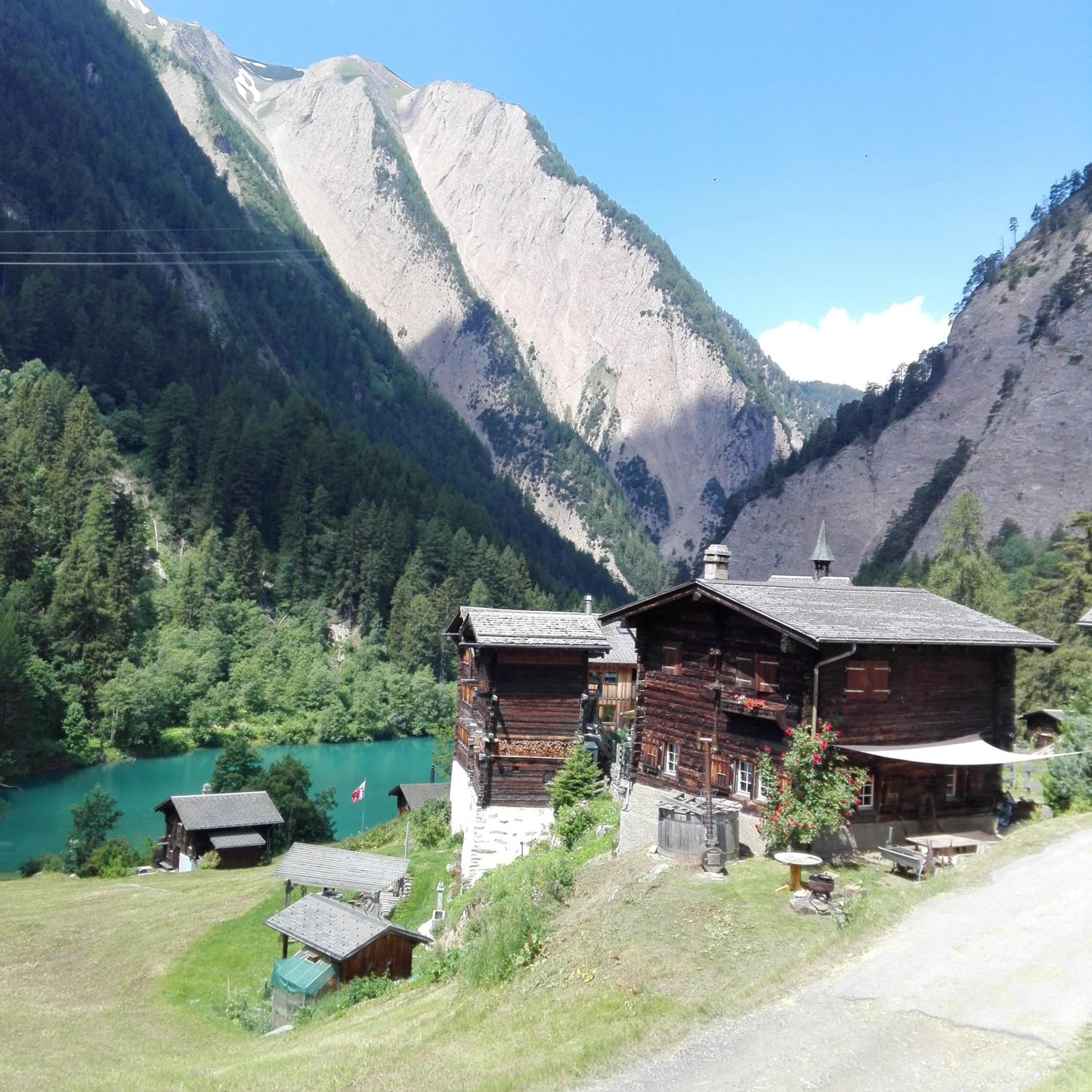 Chalet-Schümli Maisonette view 5
