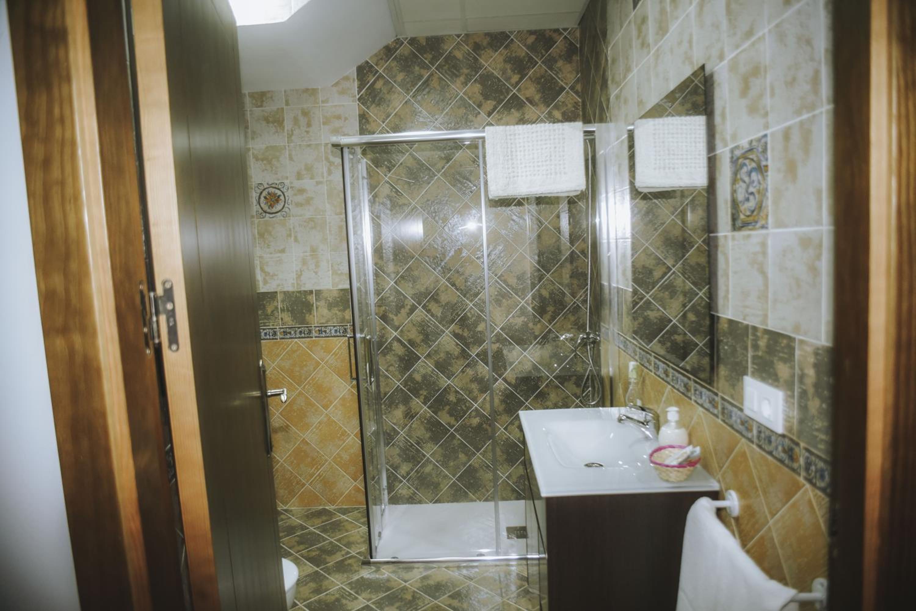 Photo 36