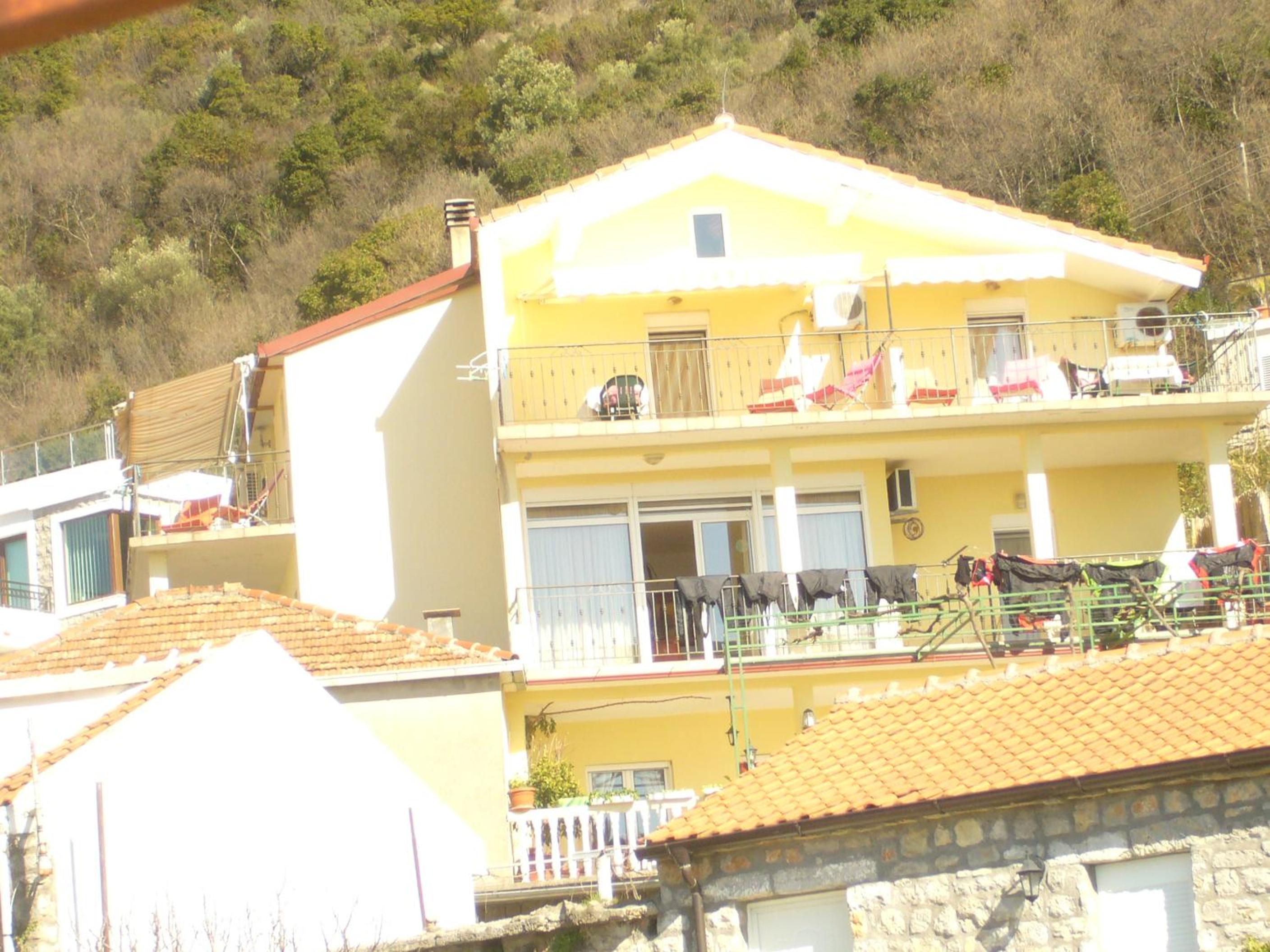 MARINOVIC APARTMENTS