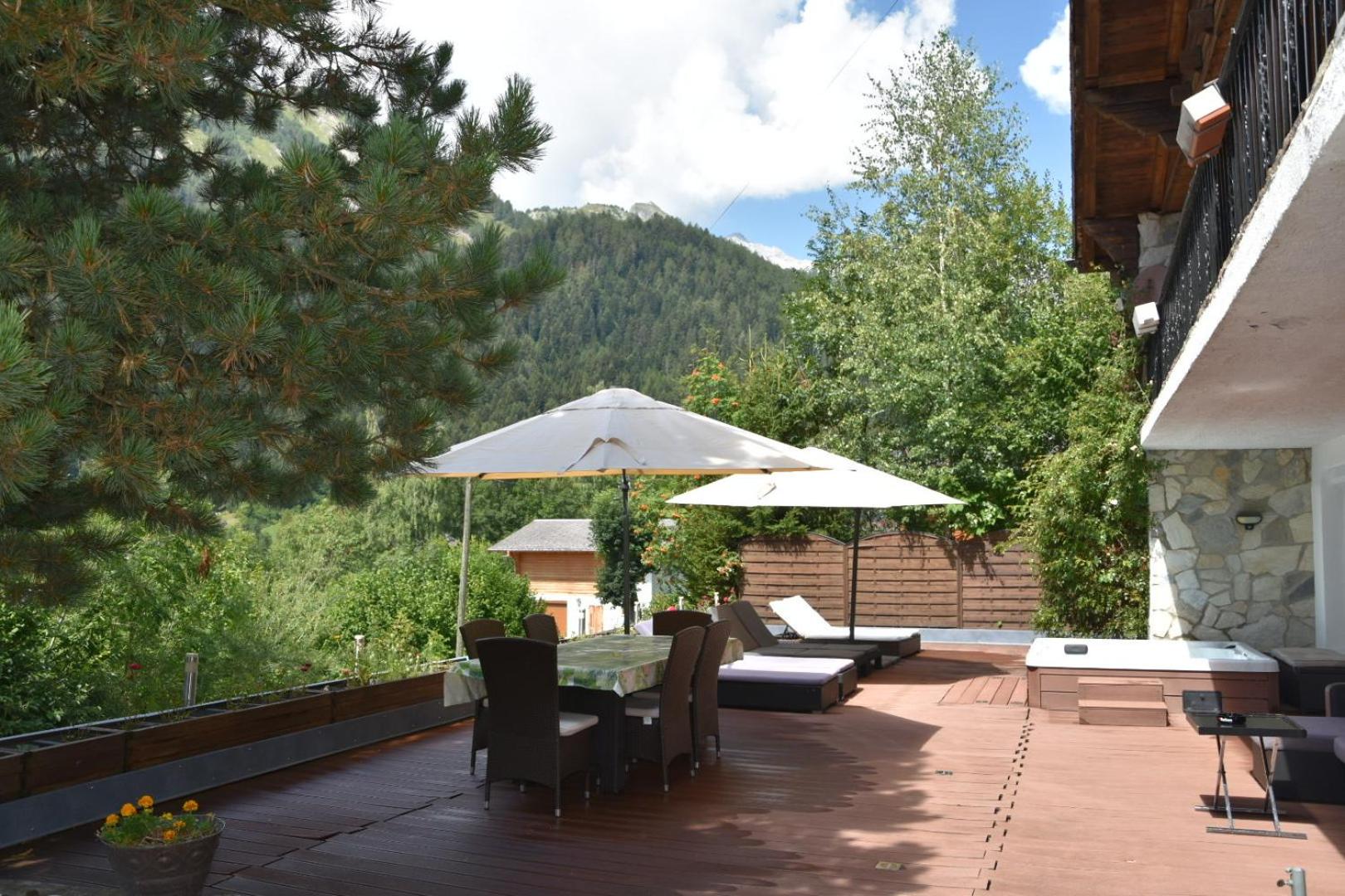 Chalet Belmont view 2