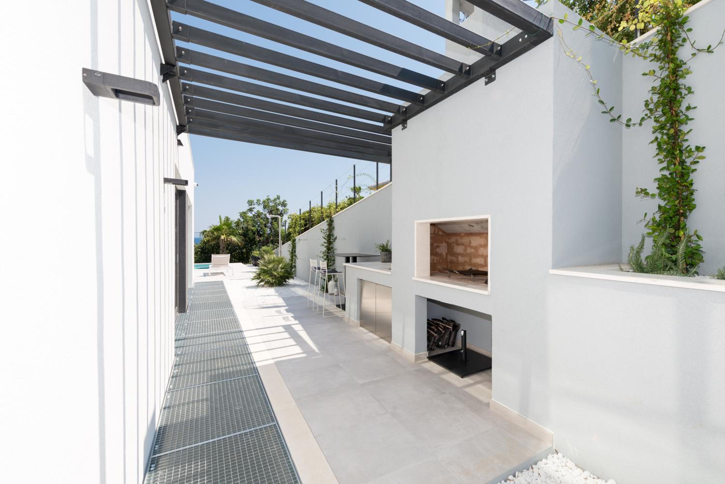 Photo 30
