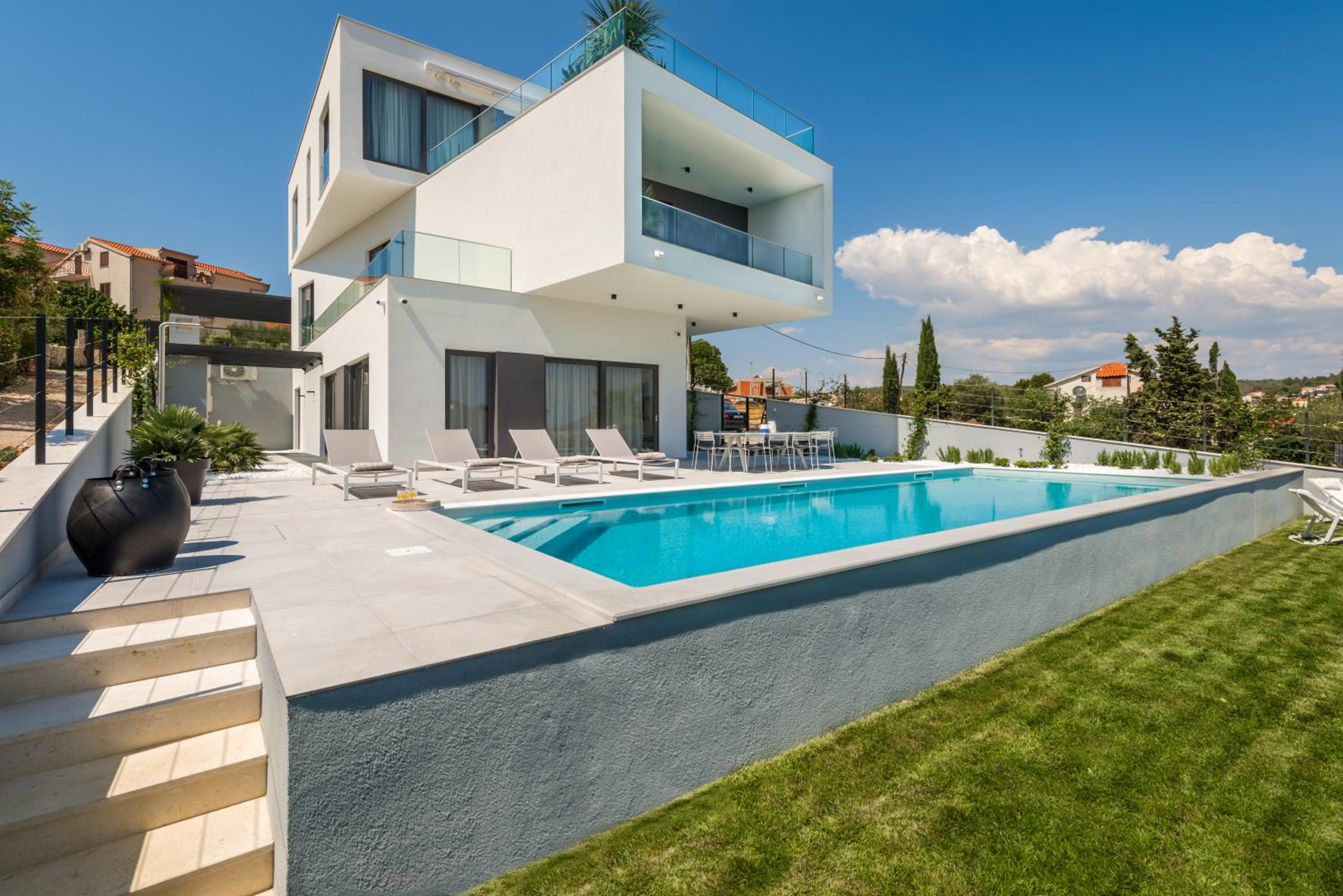 Villa Juliet view 2