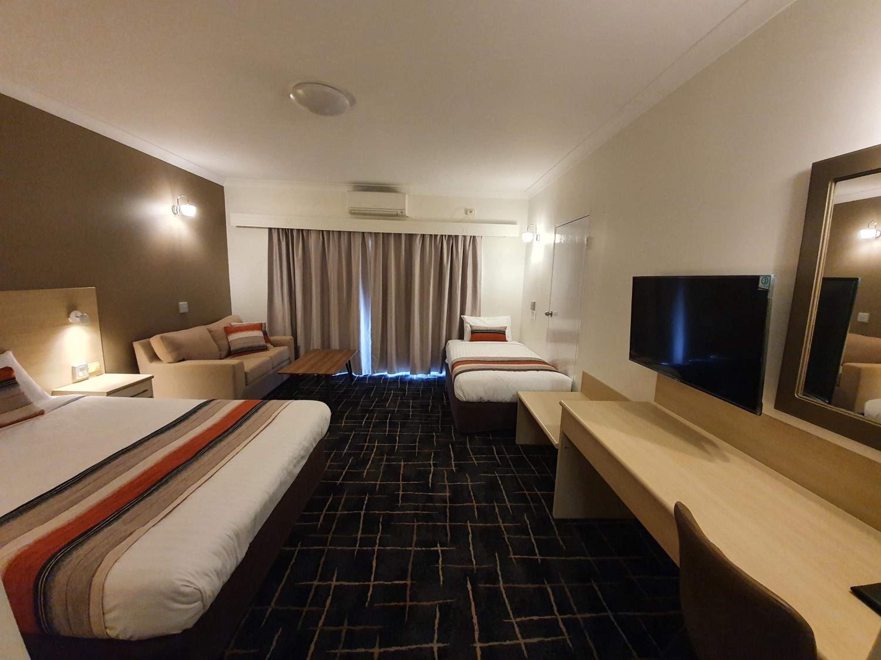 Hamilton's Queanbeyan Motel