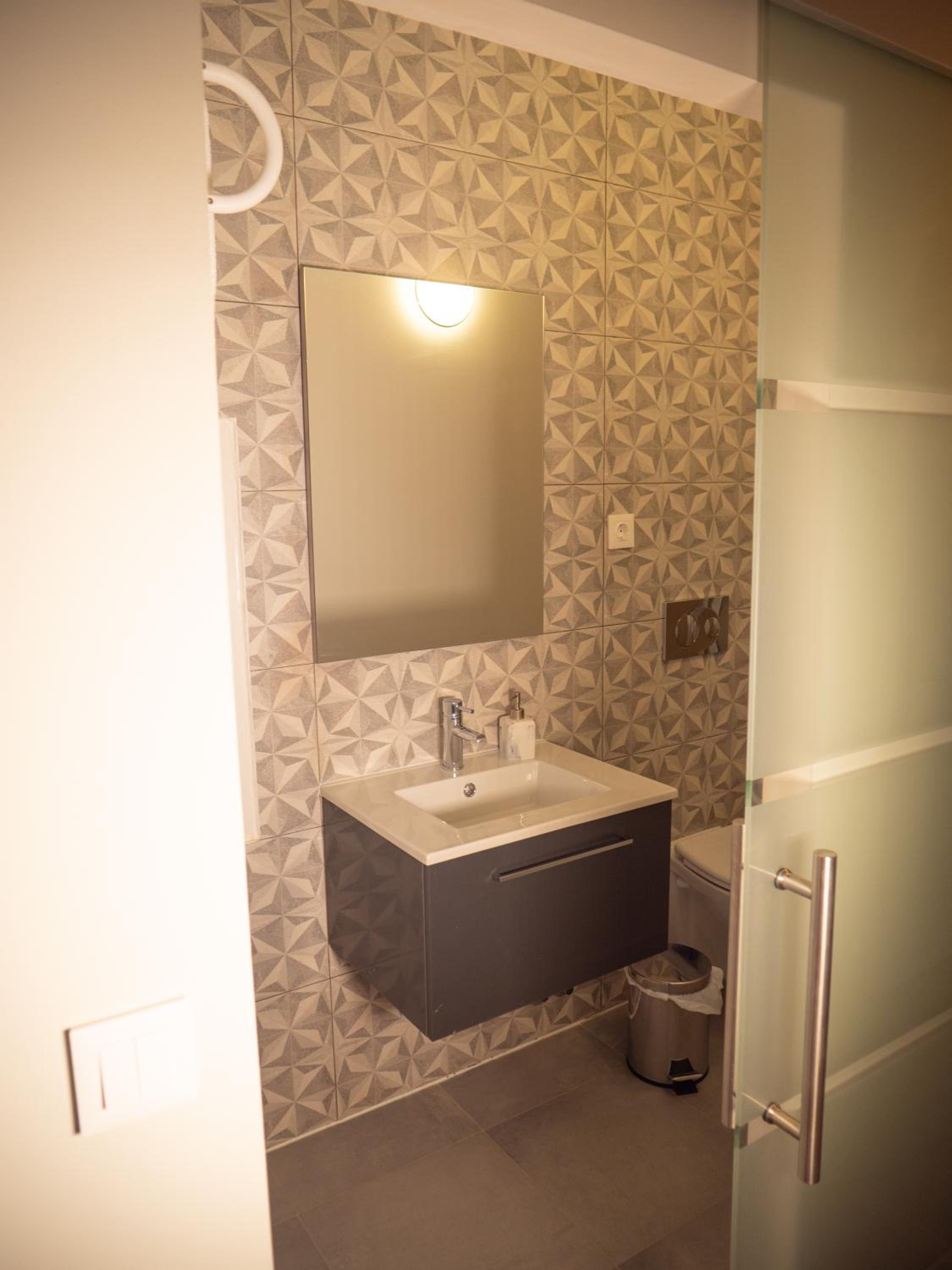 Photo 37