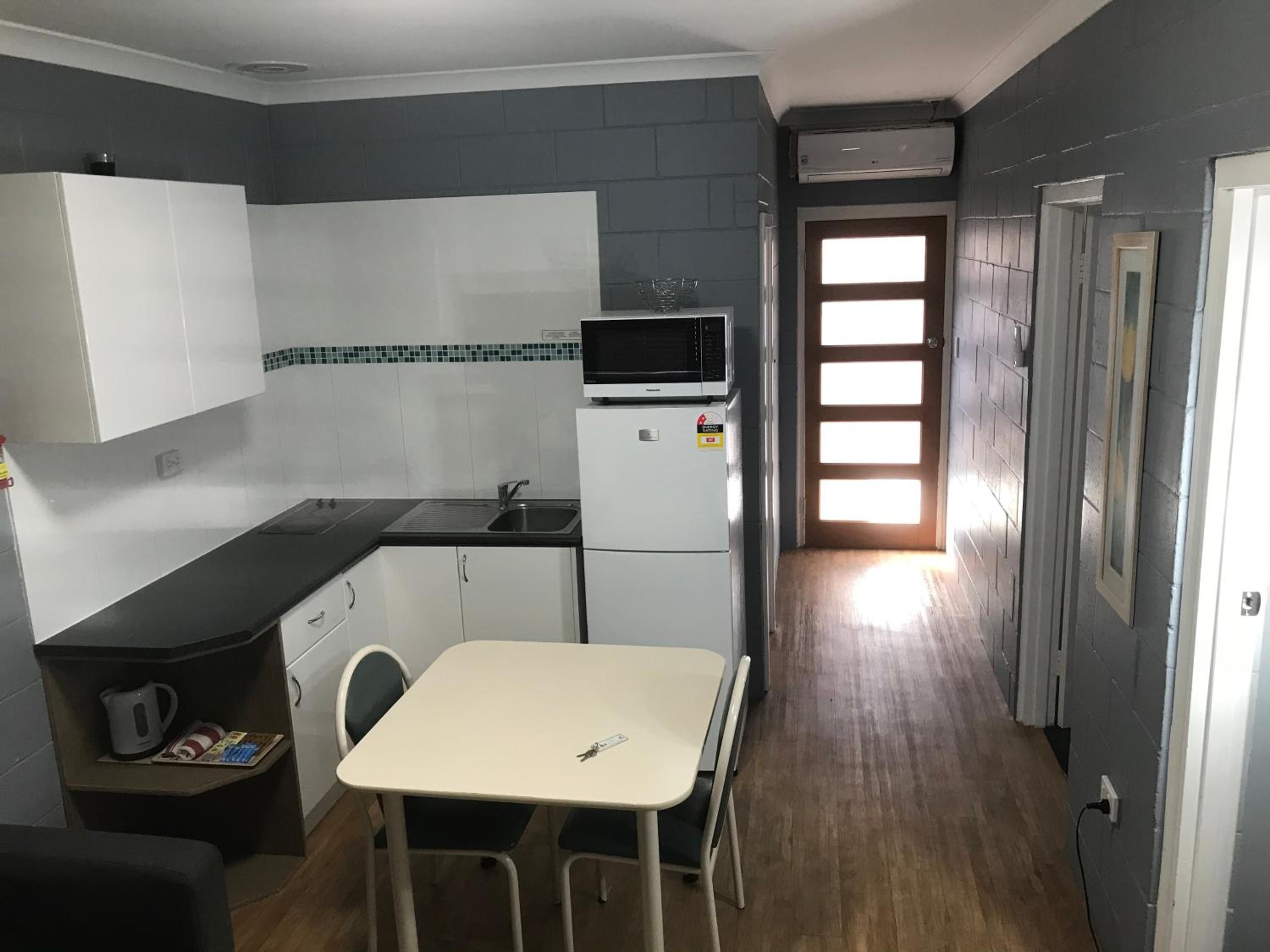 Esperance Central Apartments