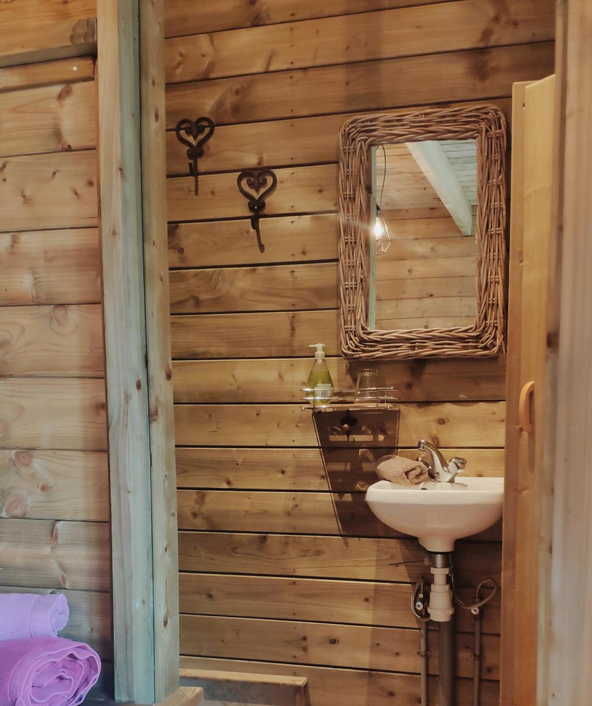 B&B Aquavert