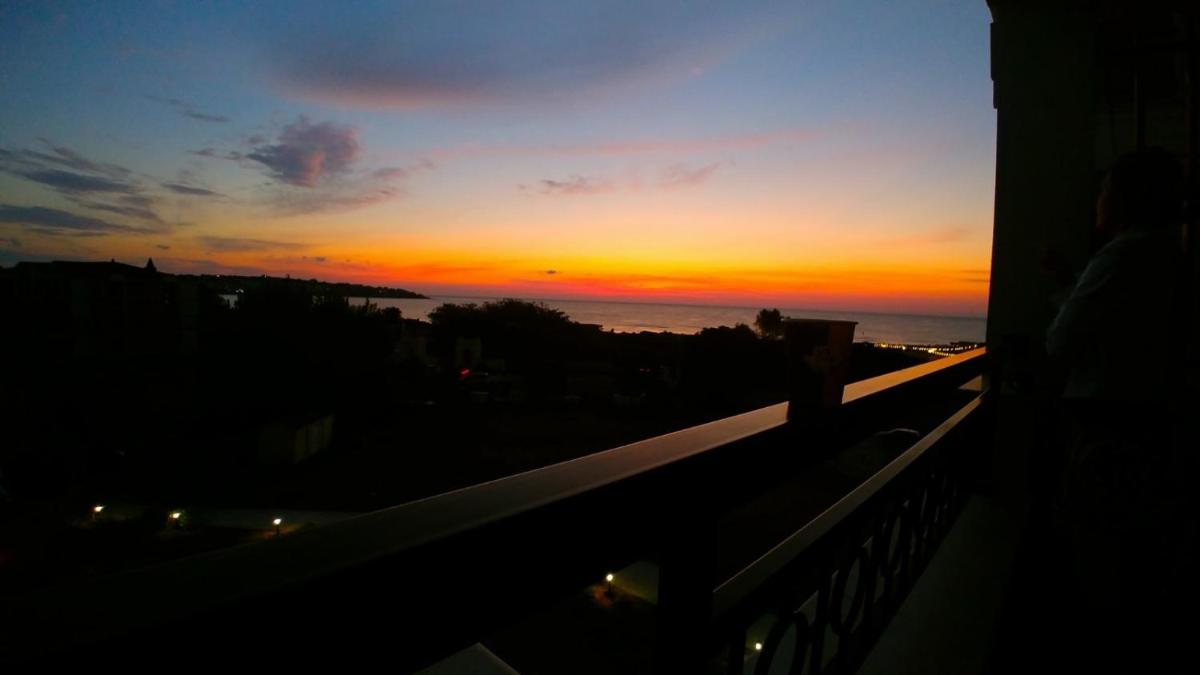 Green Life Sunrise view 3