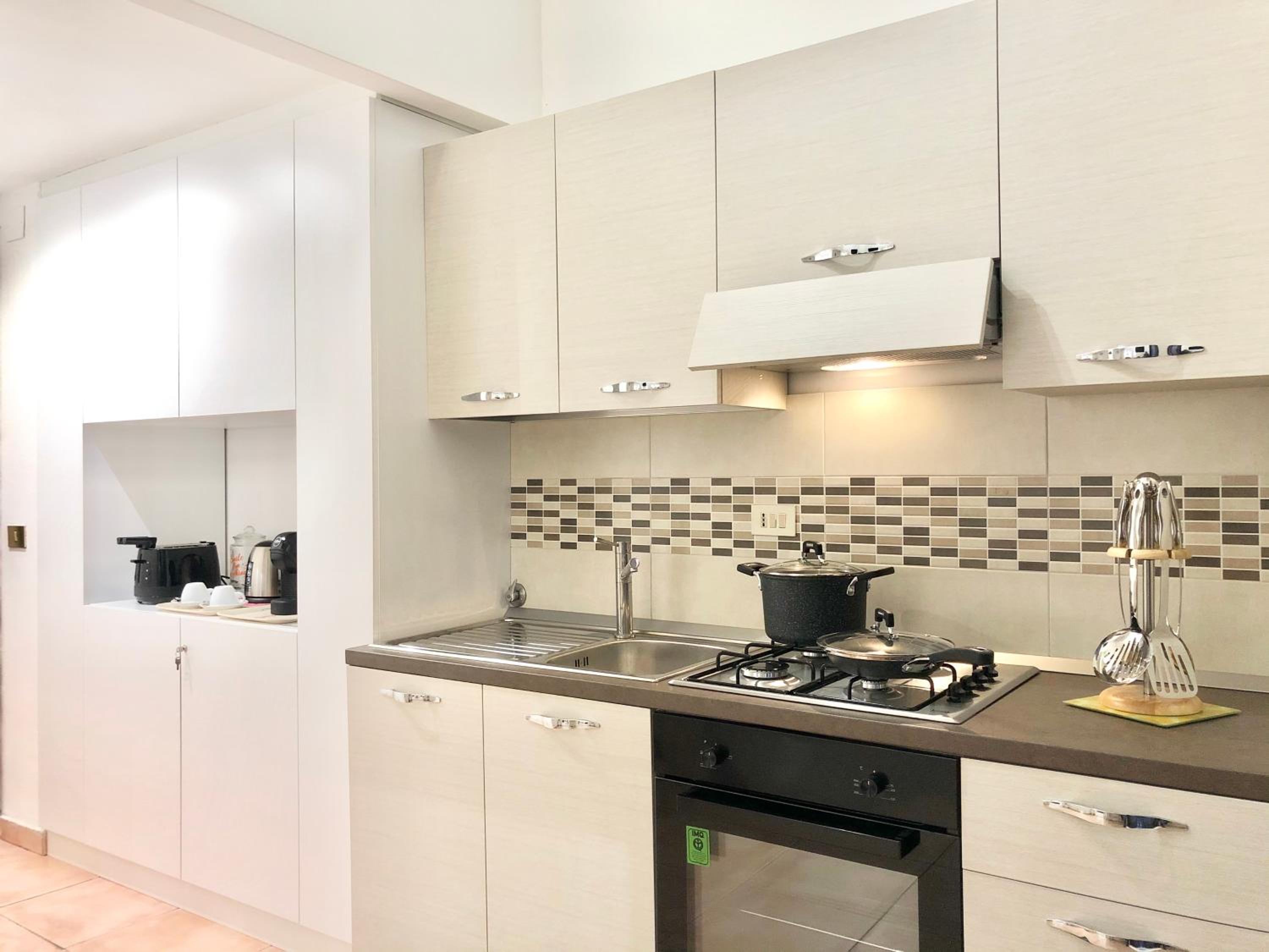 SUITE 4 CANTI view 5