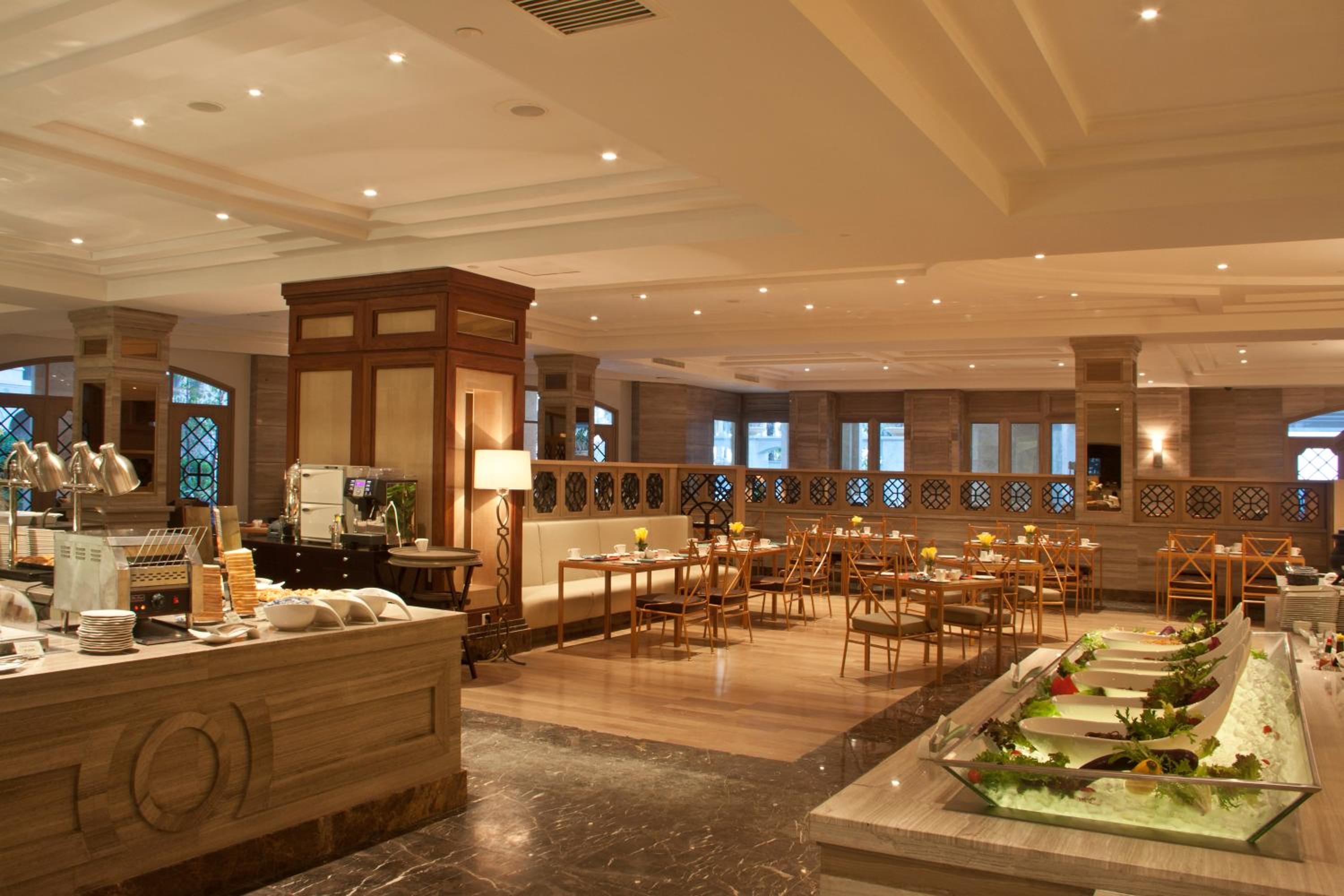 Crowne Plaza Resort Sanya Bay by IHG