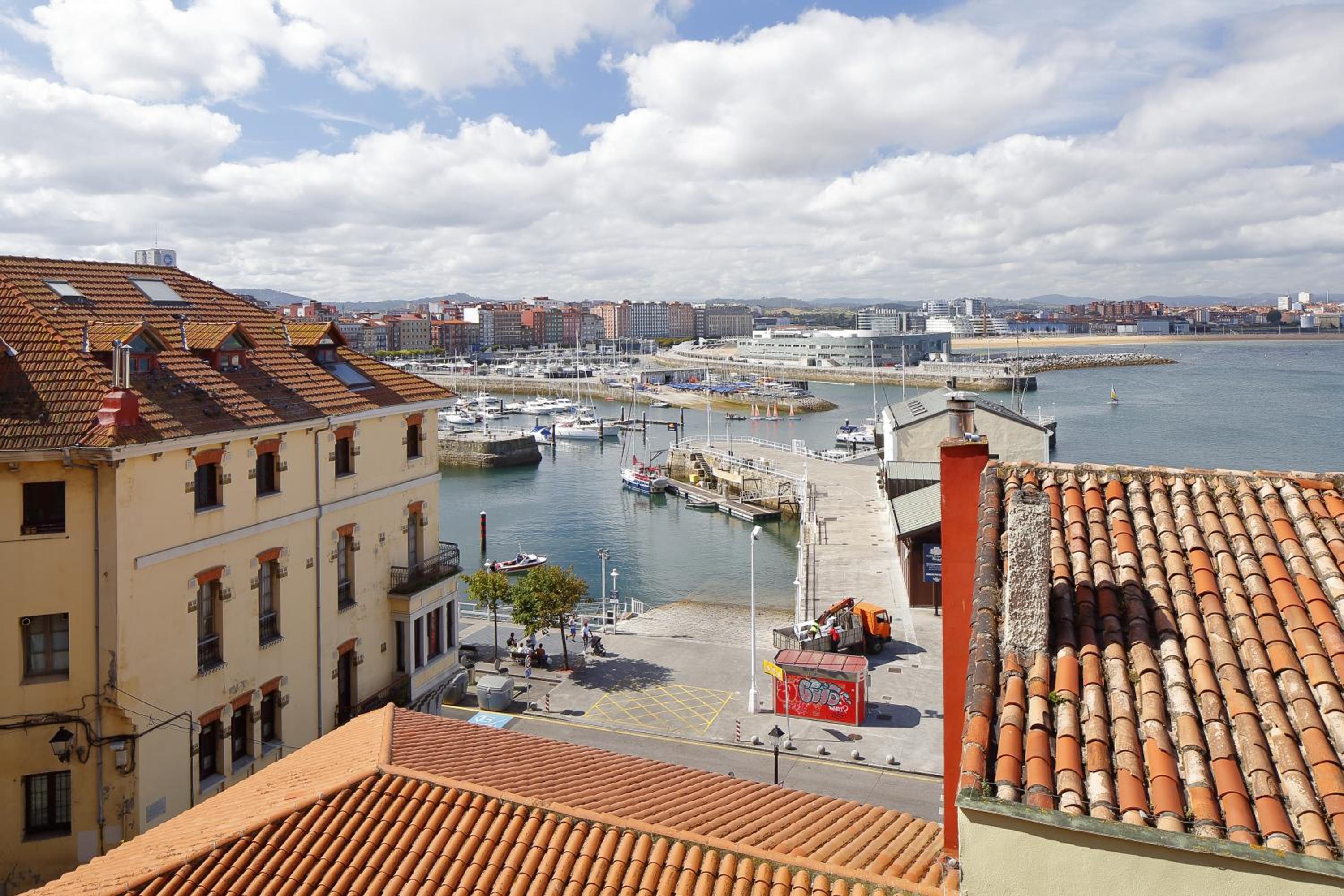 Puerto Deportivo Cimadevilla