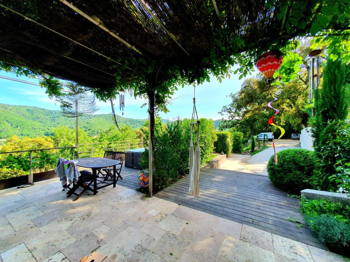 Maison Darshan piscine 11 personnes view 4