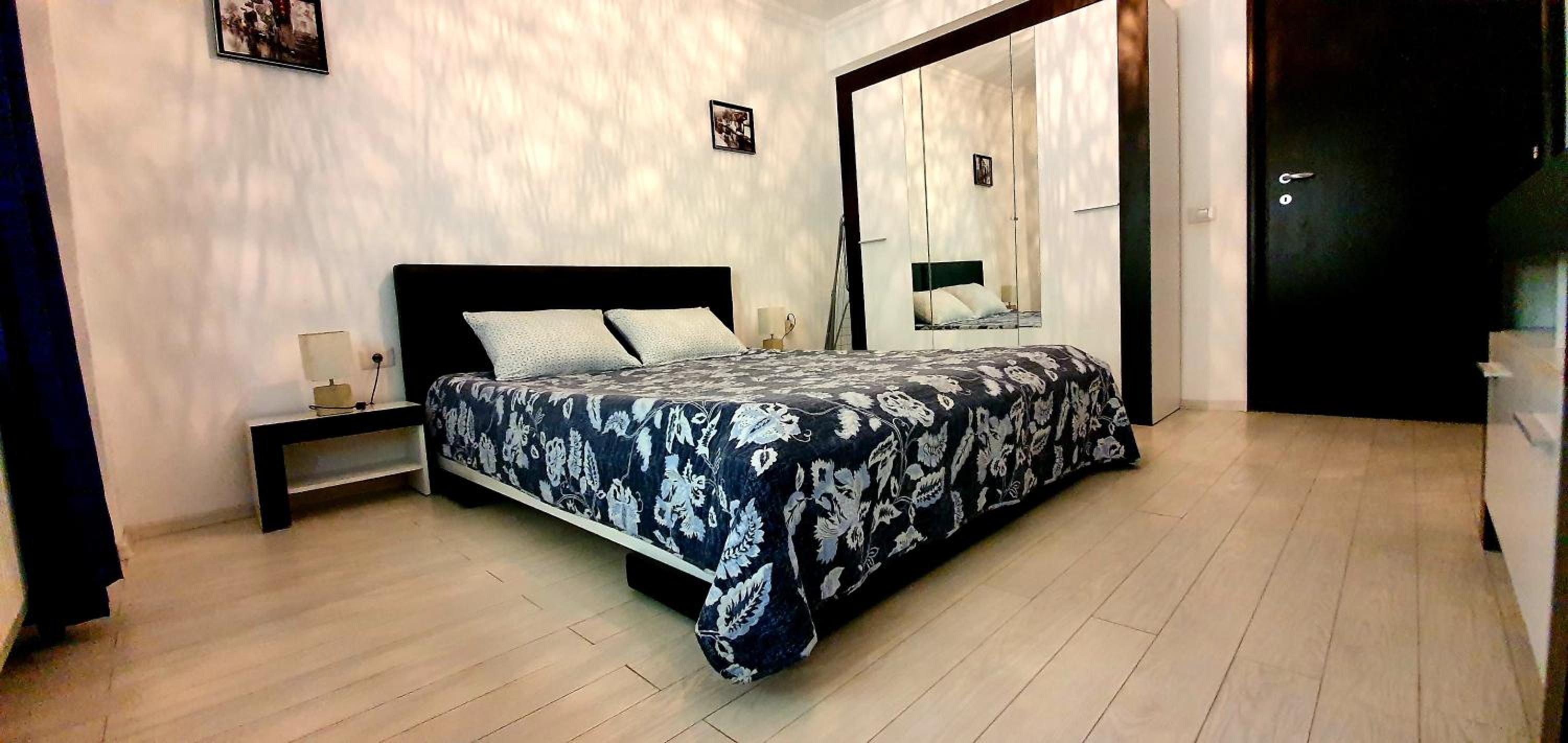 Solid Residence Mamaia view 3