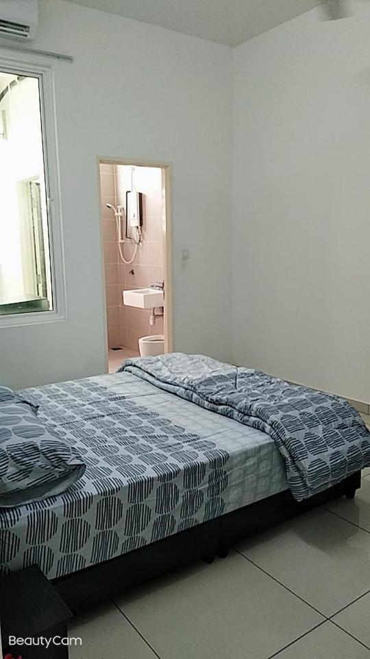 FangFei Homestay