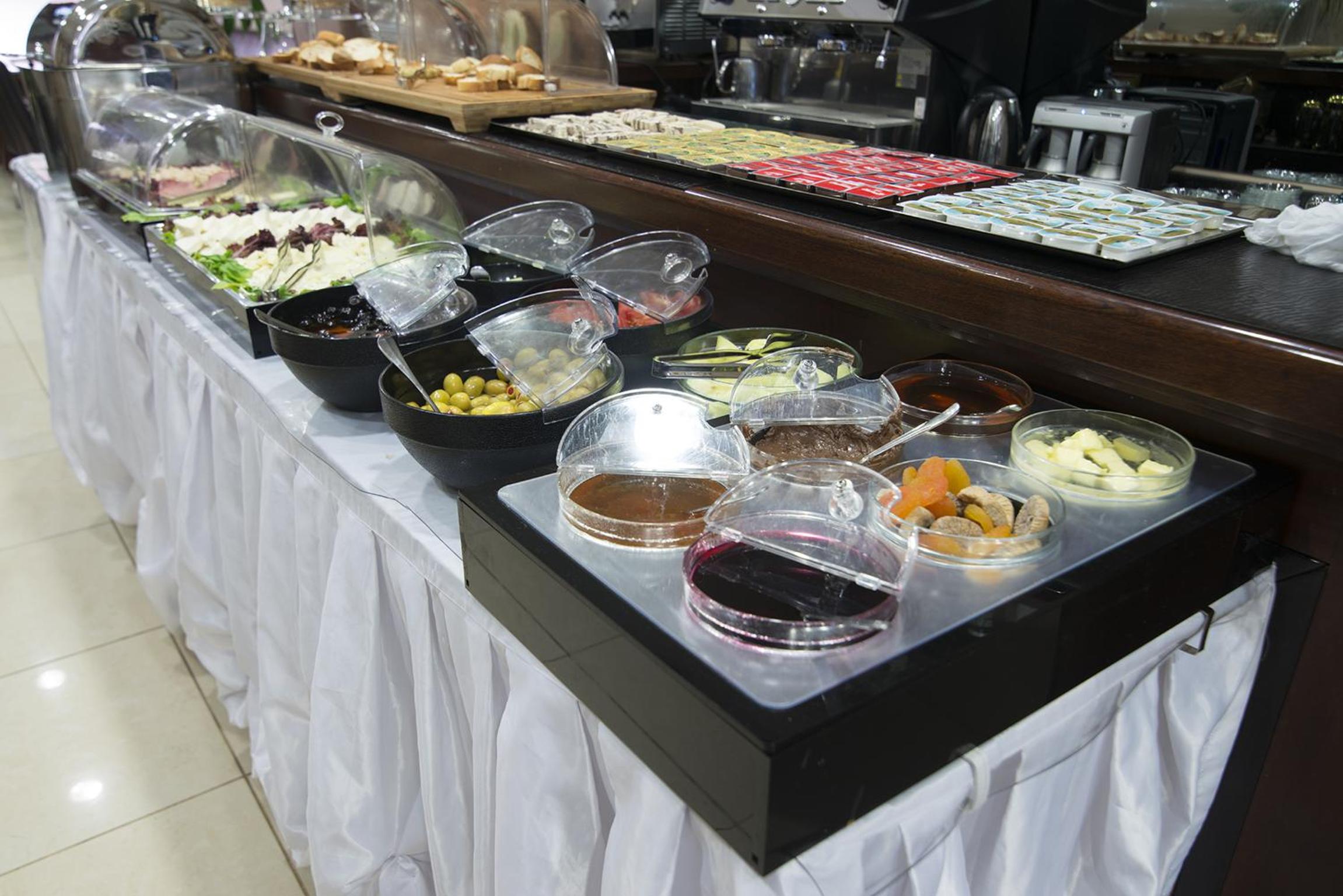 Cumbali Suite Hotel - Image 13