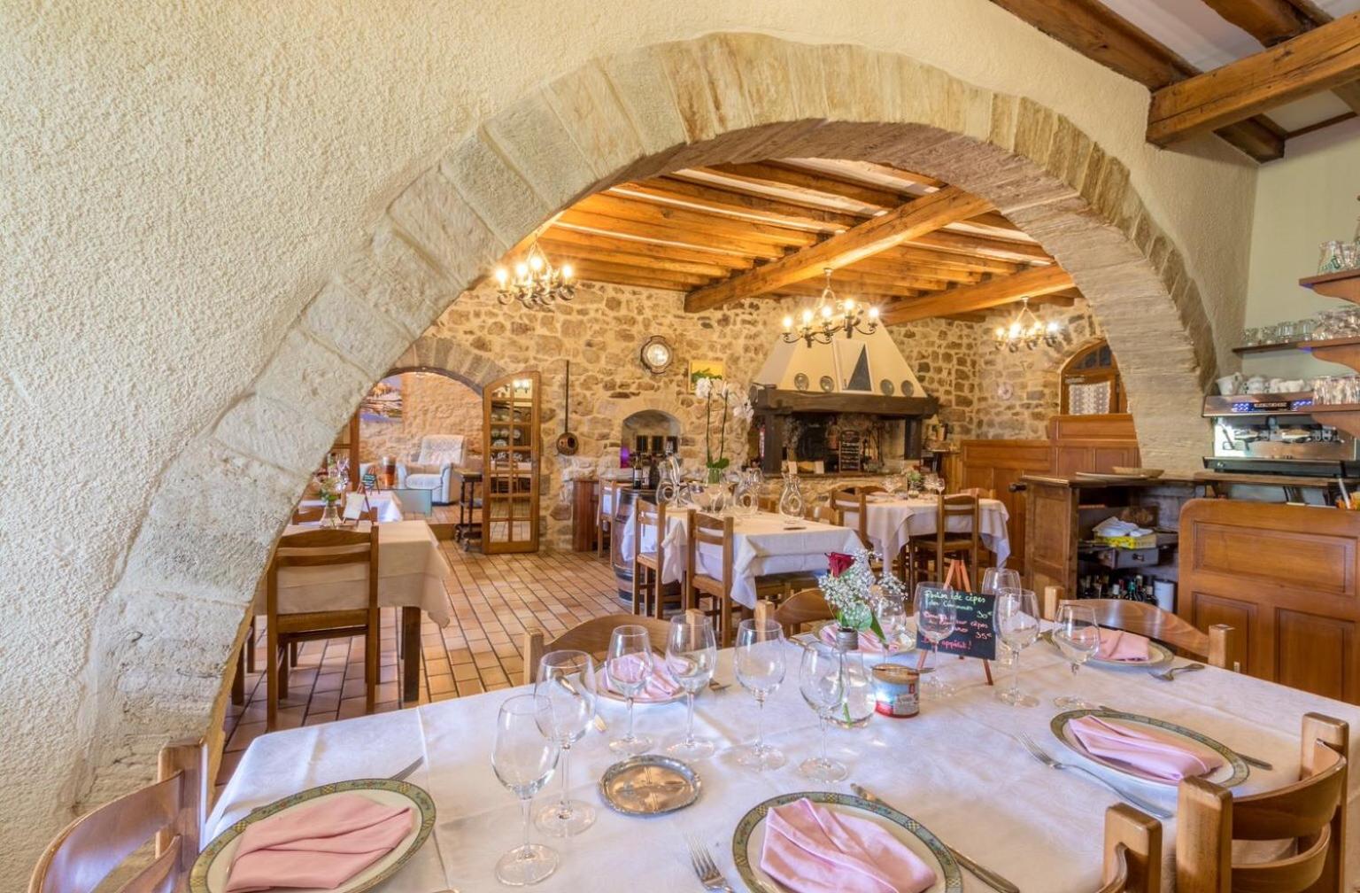 restaurant