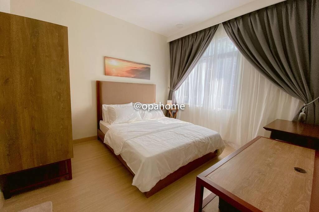 OPAHOME@ Timurbay Seafront Residence 2BR Family suite Seaview and Poolview photo 6