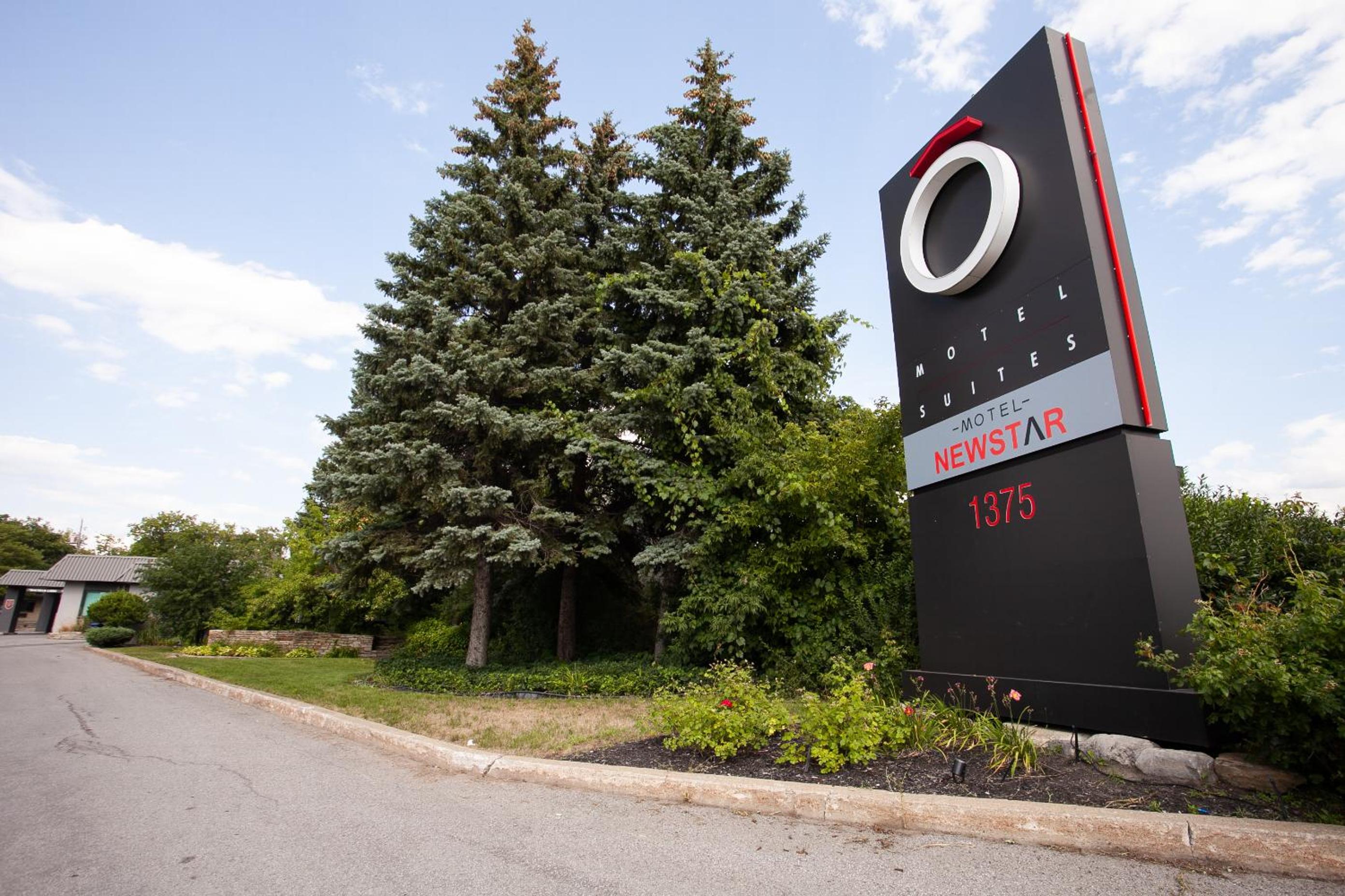 Motel Newstar Laval - Property Image 10