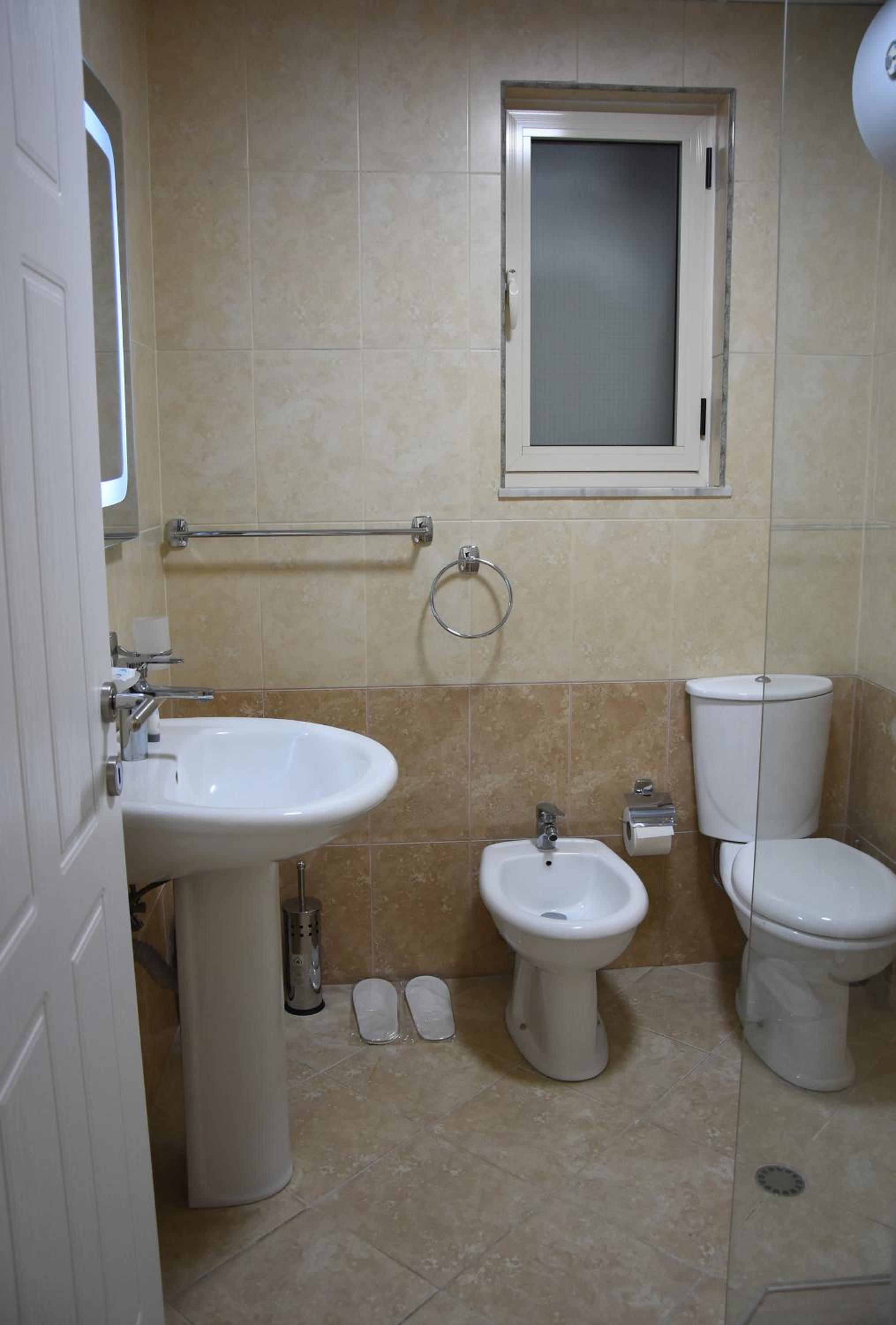 Click Apartments - Tirana
