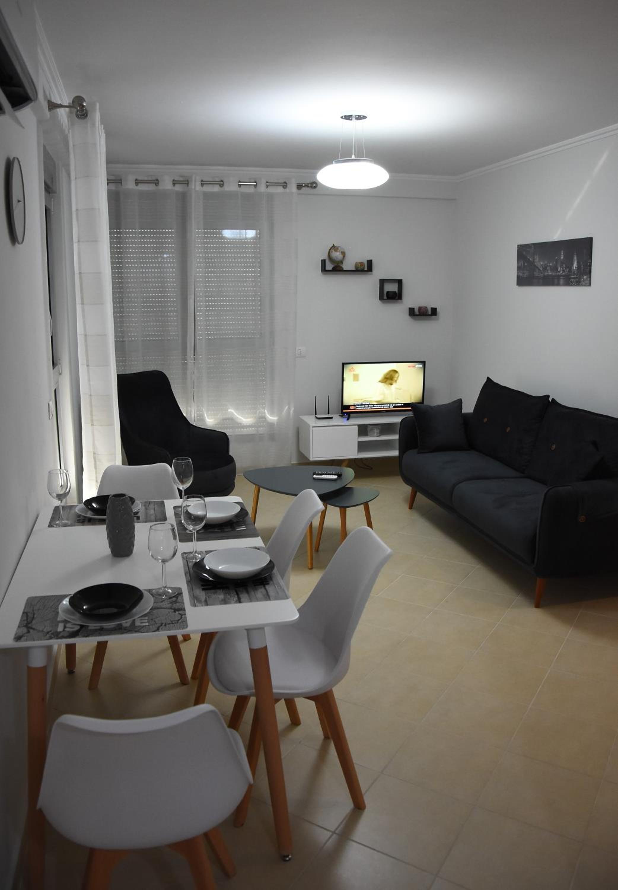 Click Apartments - Tirana