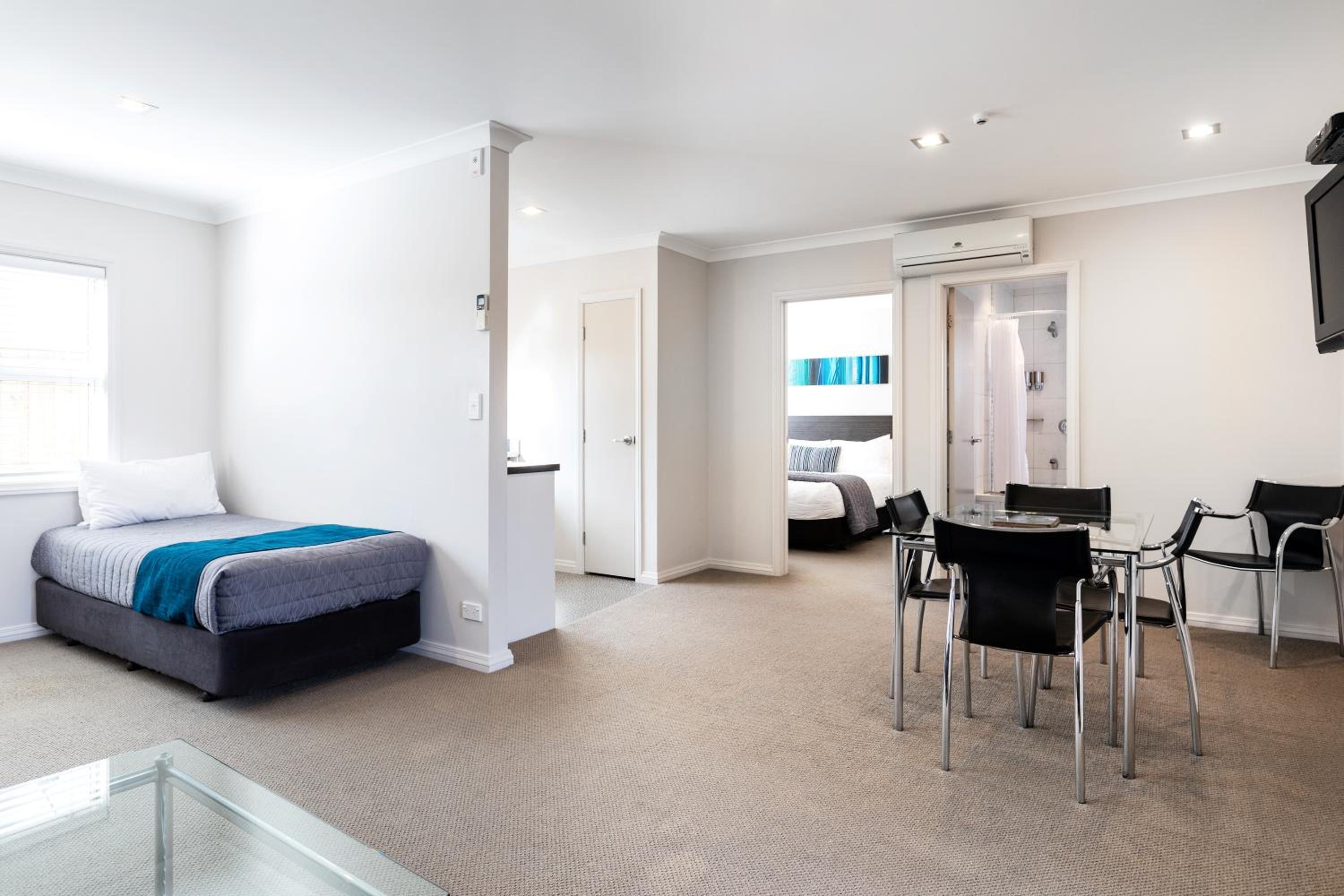 Beach Street Motel Apartments