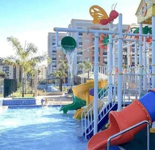 Caldas Novas Privê Alta Vista Thermas Resort - Sensacional! Apto Suíte Luxo 02 Quartos até 06 pessoas - Incrível!